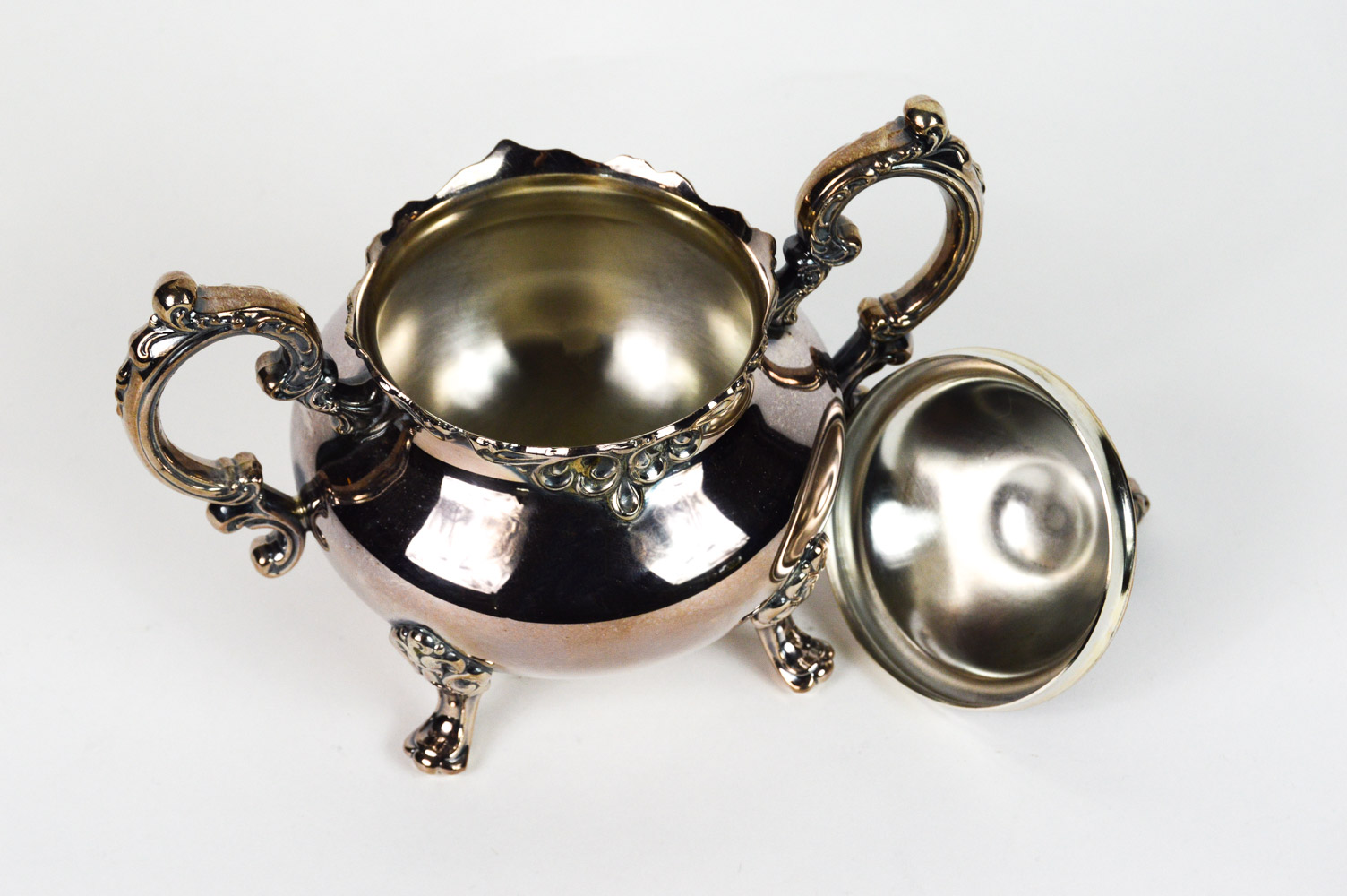 Oneida "Venetian Scroll" Silver Plate Tea and Coffee Service