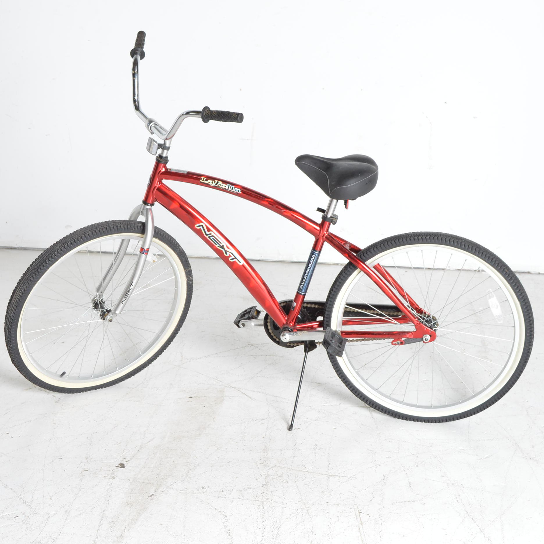 Next La Jolla Aluminum Street Cruiser Bicycle