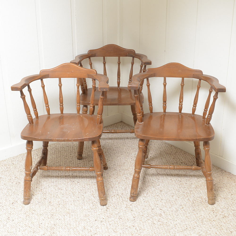 Windsor Style Lowback Captains Chairs