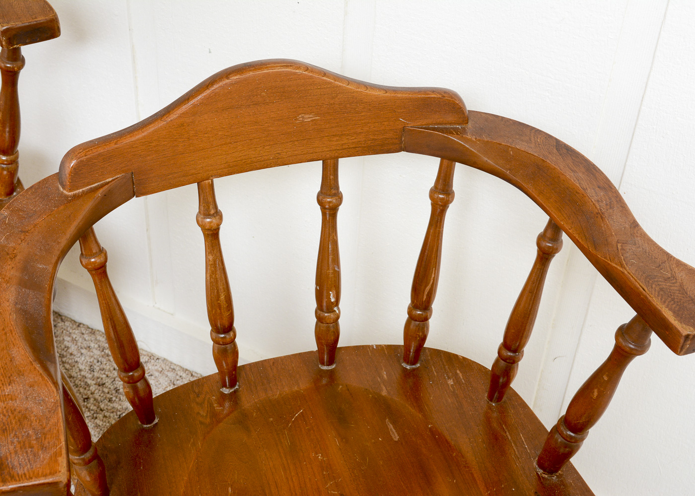 Windsor Style Lowback Captains Chairs