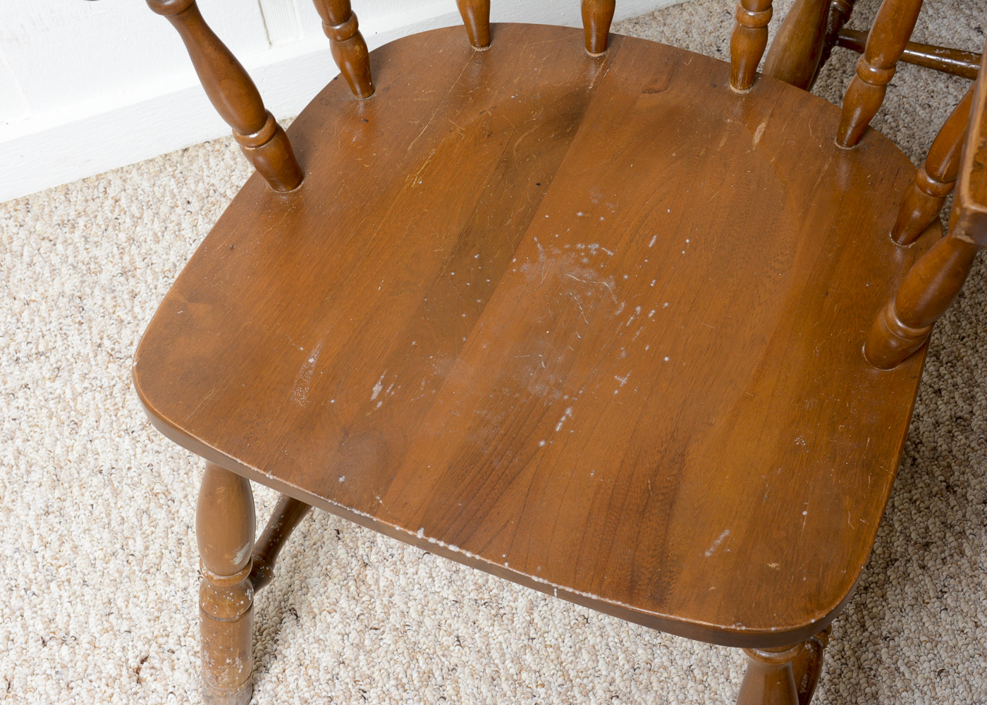 Windsor Style Lowback Captains Chairs