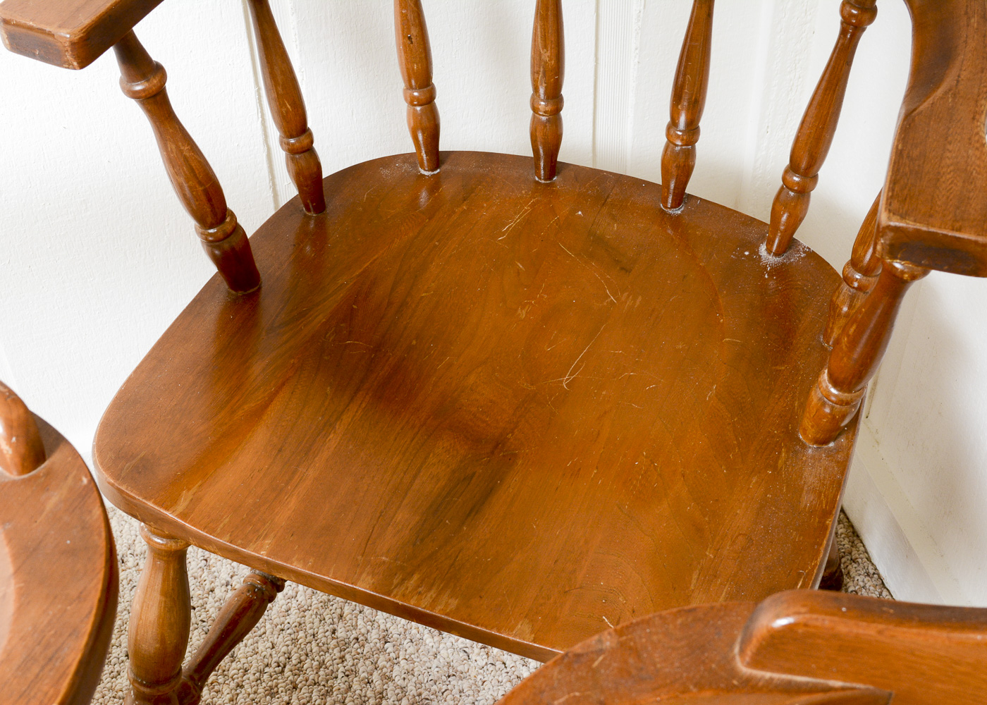 Windsor Style Lowback Captains Chairs