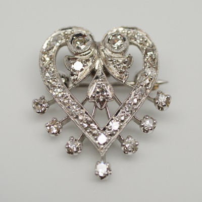 14K White Gold and Platinum Diamond Heart Brooch
