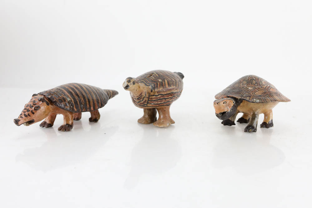 Handmade Mucawa Bowls and Figurines from Upper Ecuadorian Amazon Basin