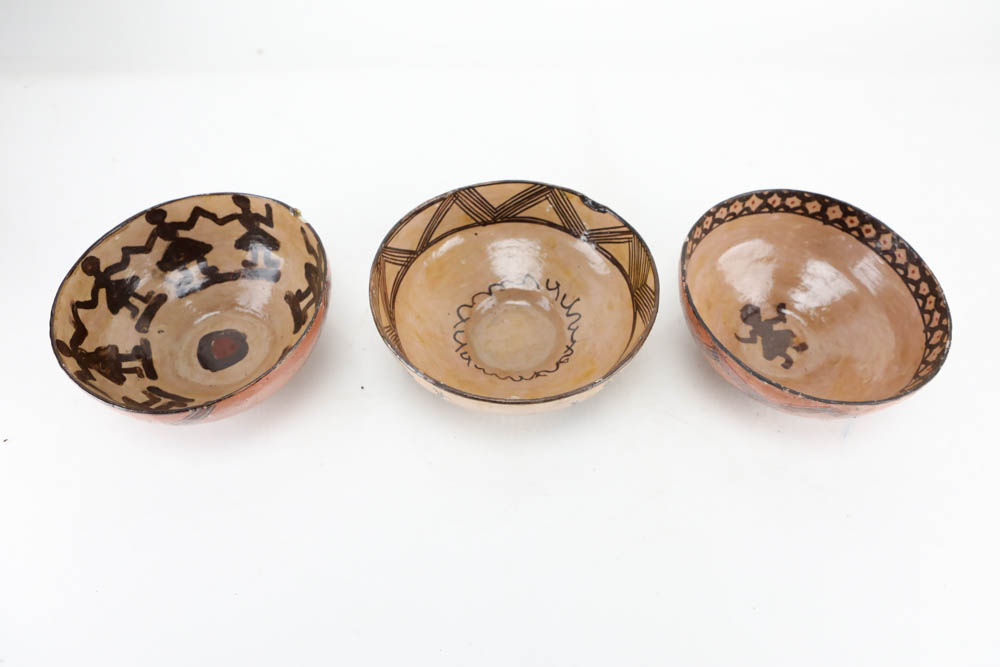 Handmade Mucawa Bowls and Figurines from Upper Ecuadorian Amazon Basin