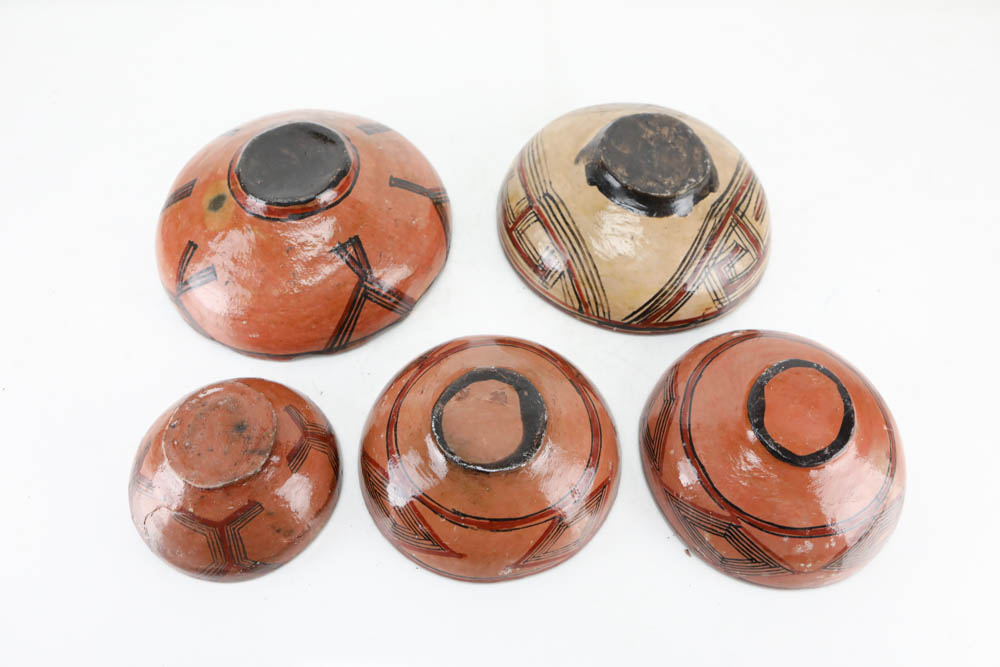 Handmade Mucawa Bowls and Figurines from Upper Ecuadorian Amazon Basin