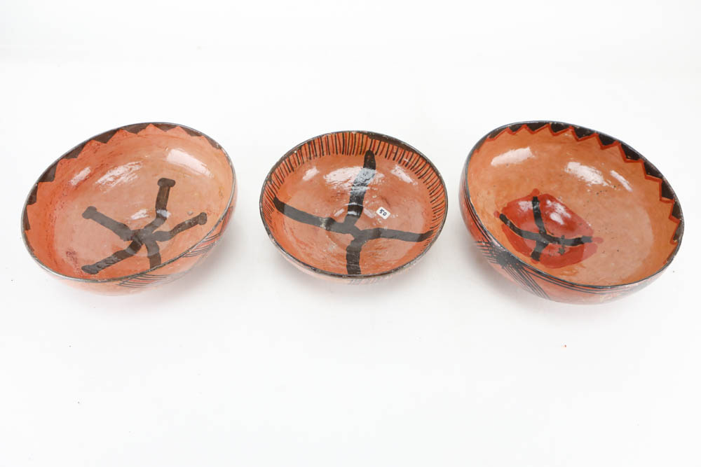 Handmade Mucawa Bowls and Figurines from Upper Ecuadorian Amazon Basin