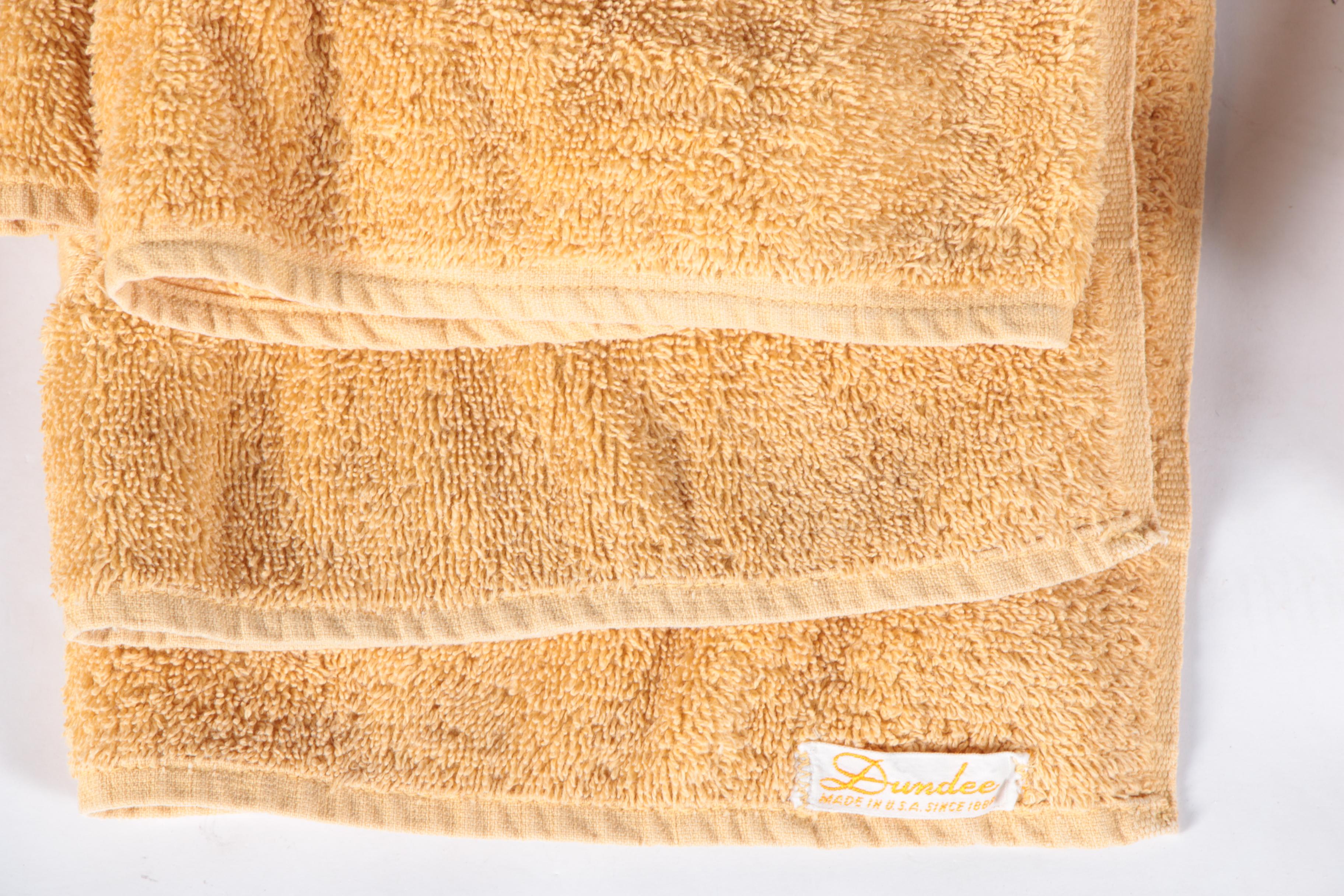 Gold Towels by Dundee
