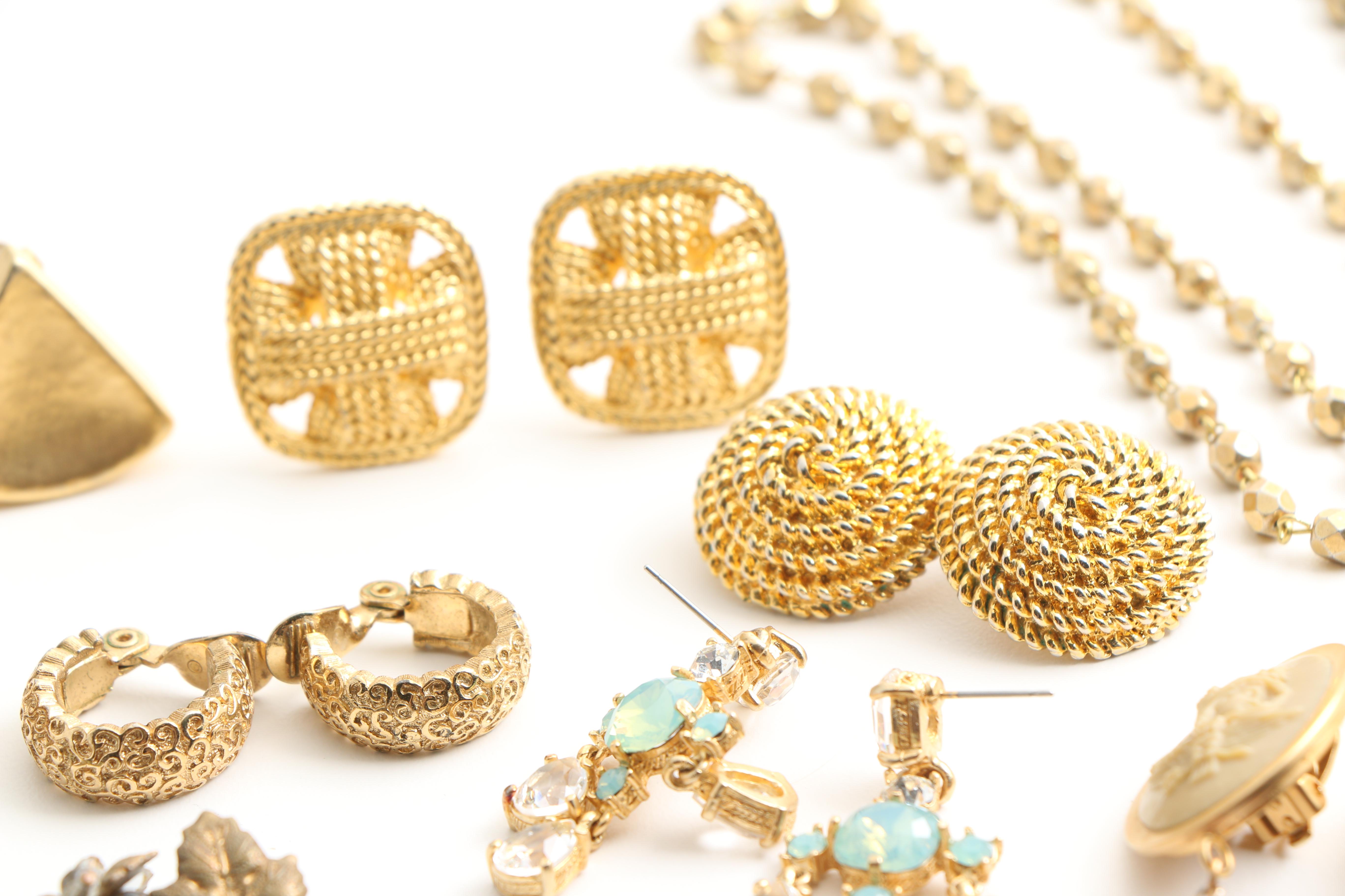 Assortment of Costume Jewelry Including Freshwater Pearl