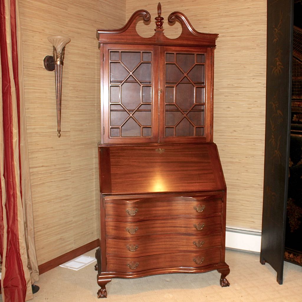 Maddox colonial reproductions deals desk