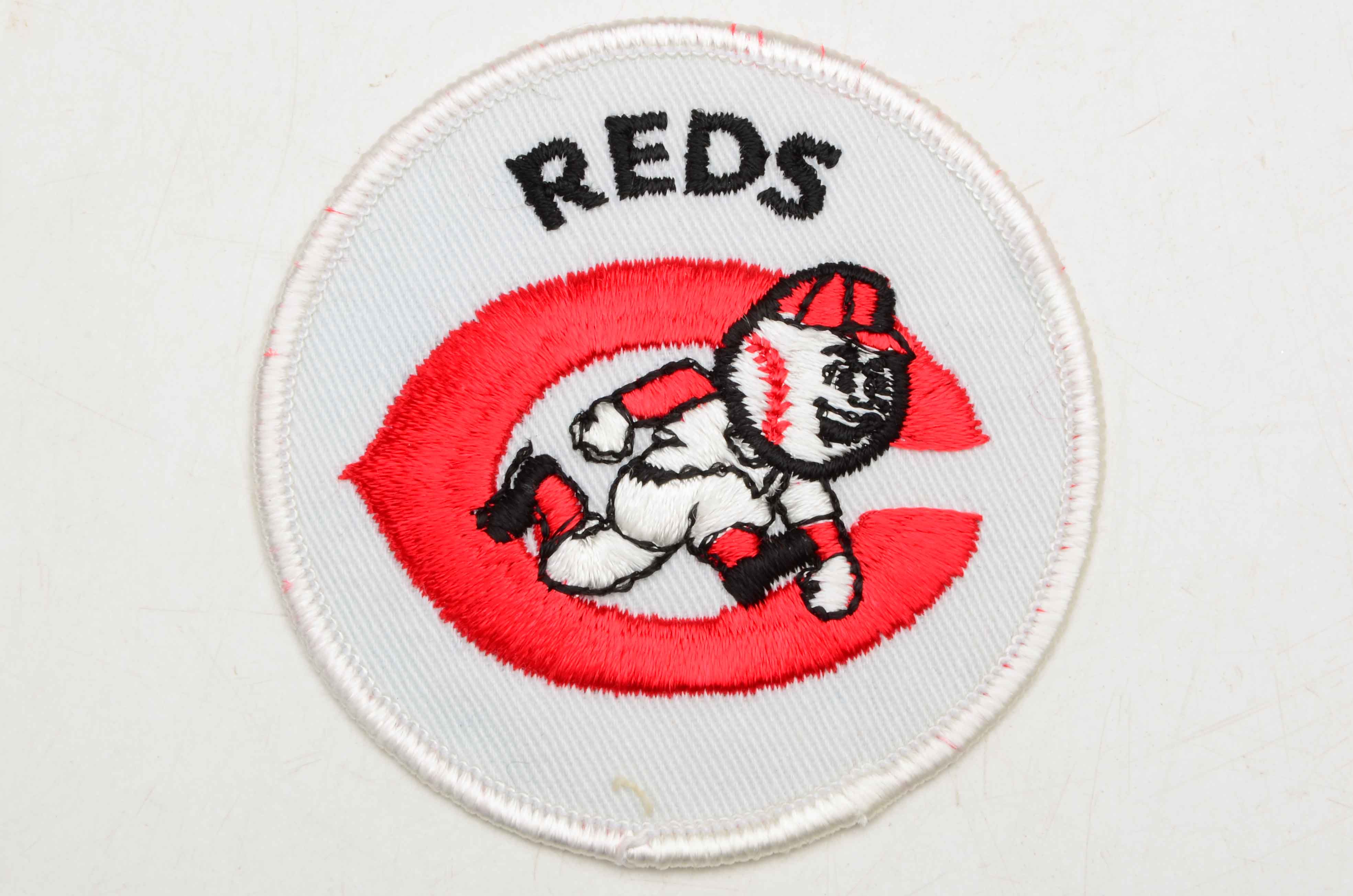 Hall Of Fame Reds Catcher Johnny Bench Signed Baseball and More