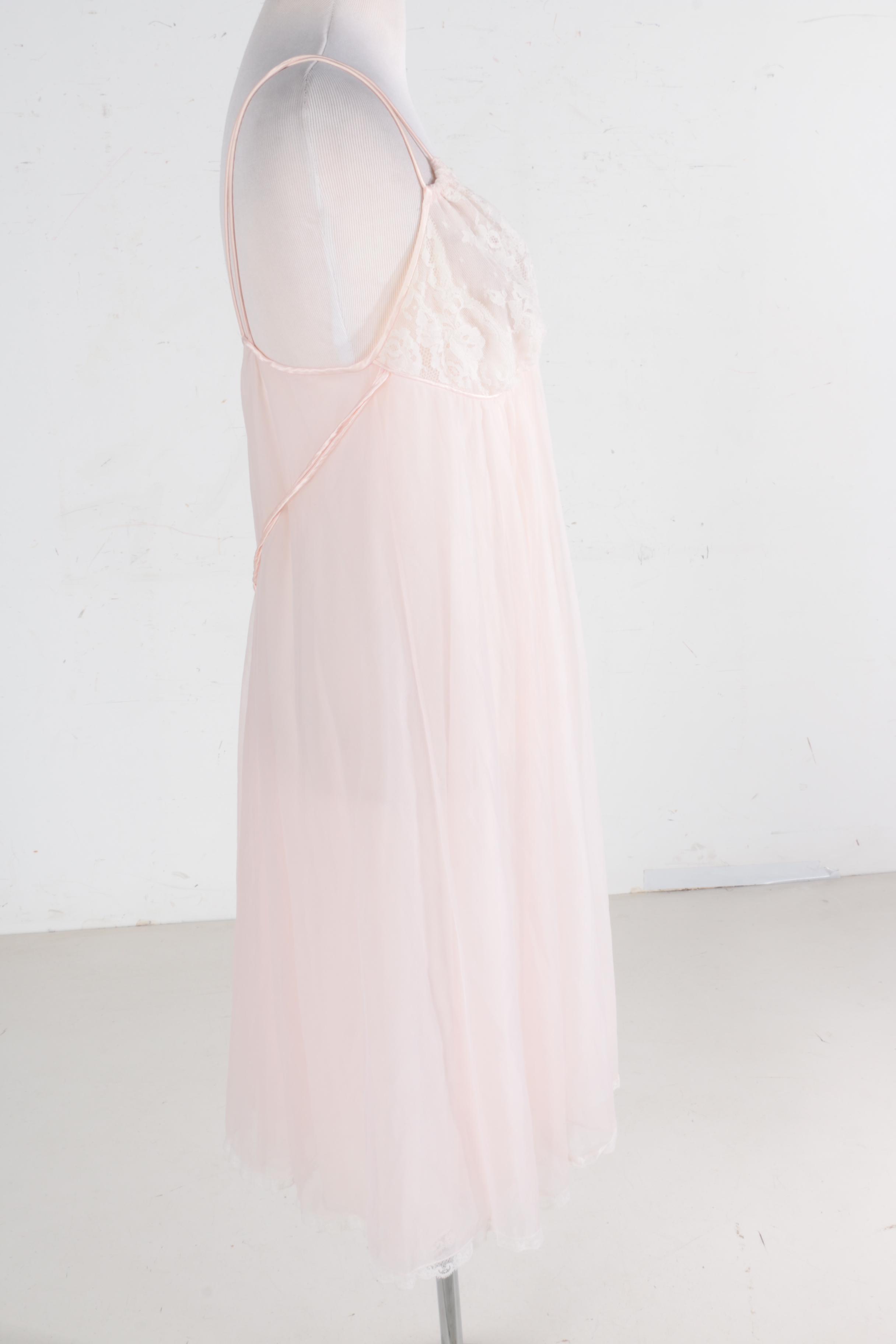 Women's Vintage Nightgowns