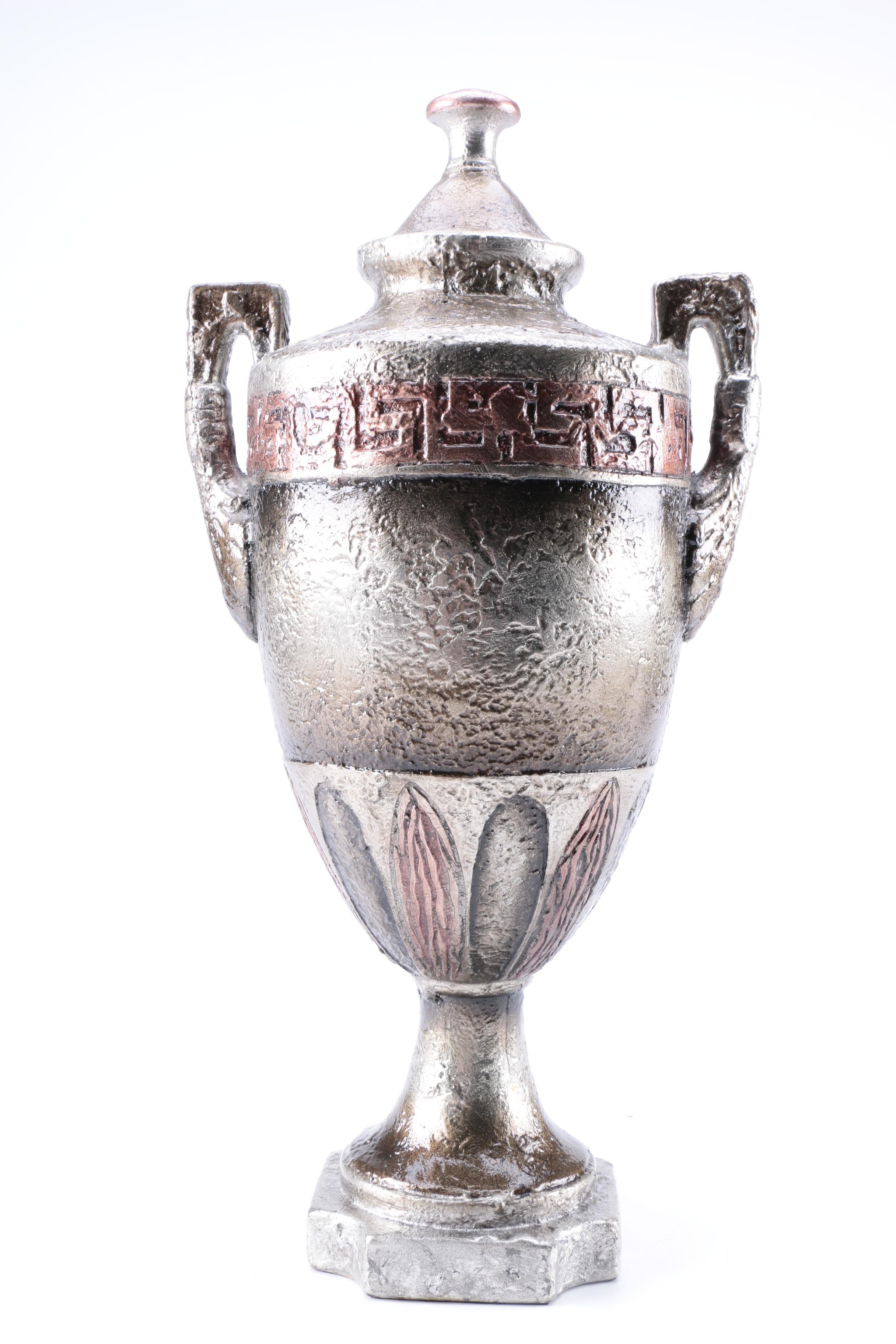 Assortment of Home Decor Pieces