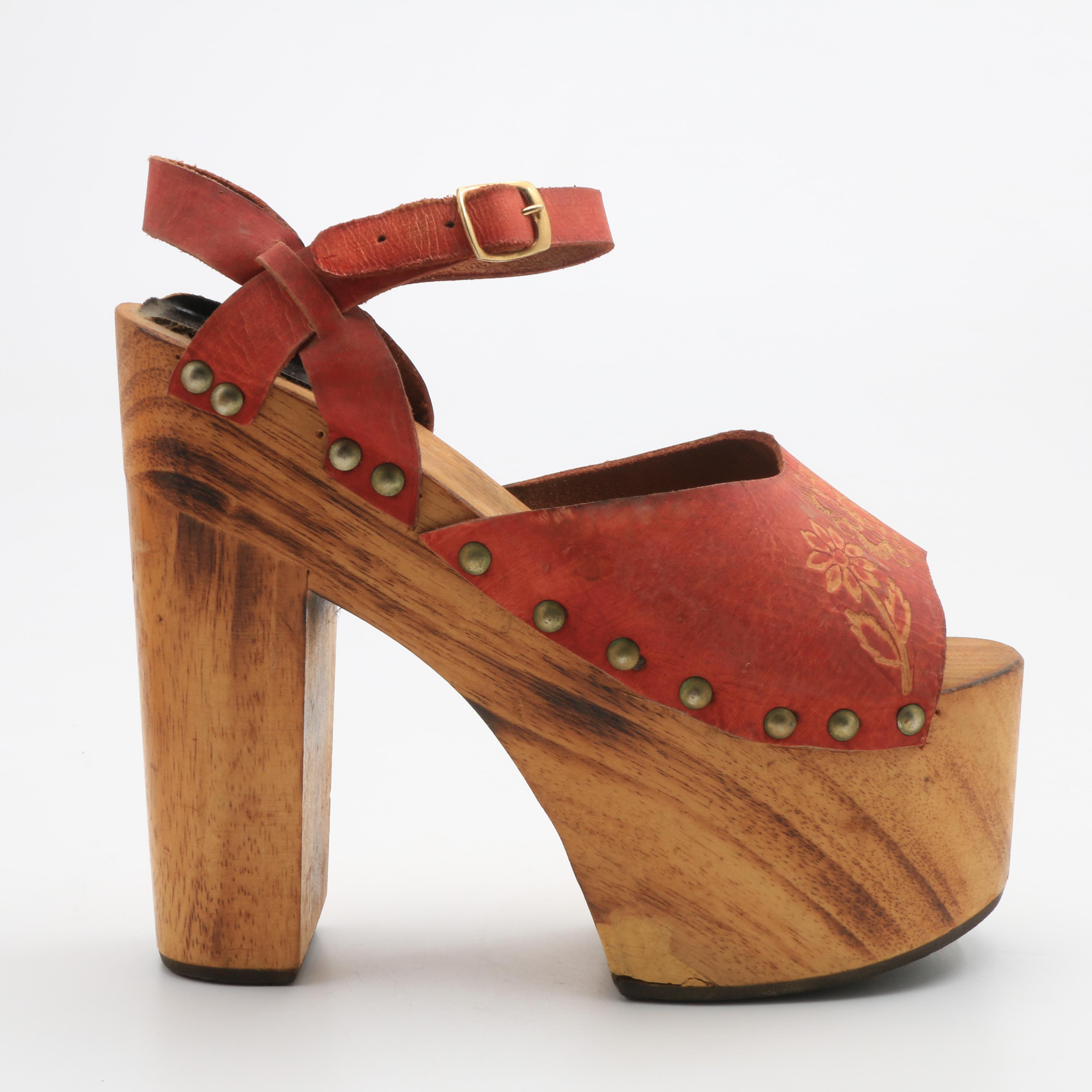 Circa 1970s Olé Brand Platform Sandals