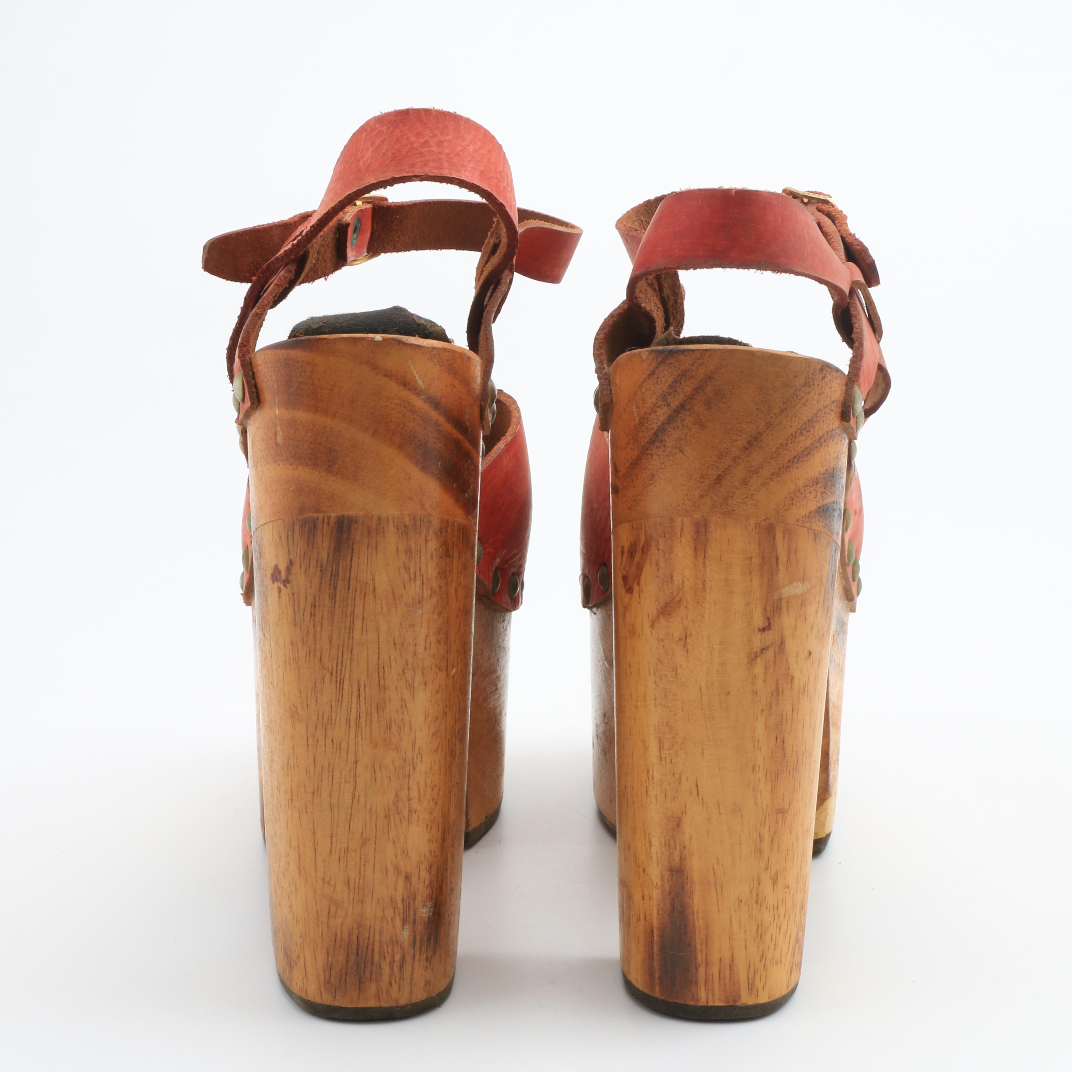 Circa 1970s Olé Brand Platform Sandals