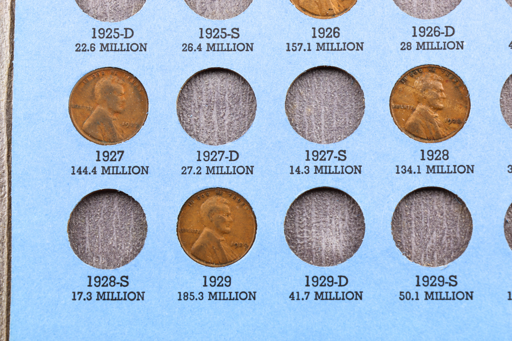 Two Whitman Binders of Lincoln Cents