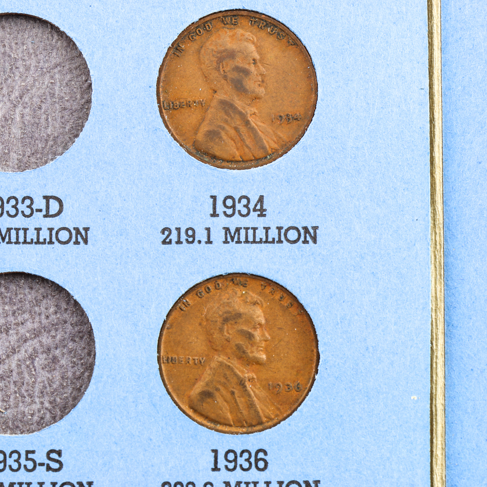 Two Whitman Binders of Lincoln Cents