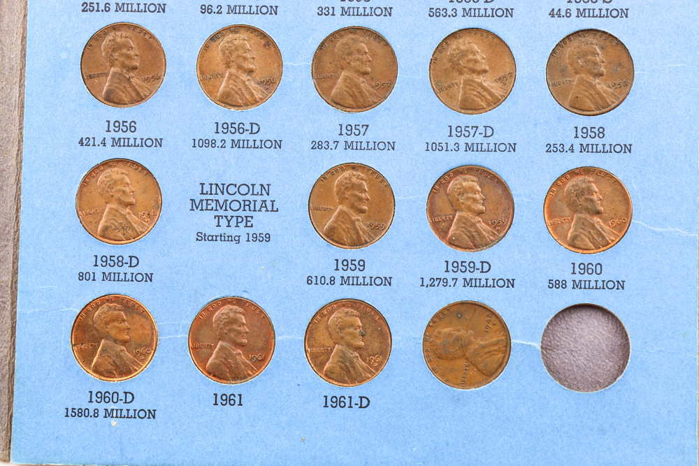 Two Whitman Binders of Lincoln Cents