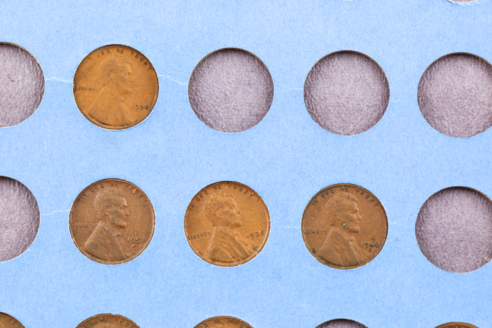 Two Whitman Binders of Lincoln Cents