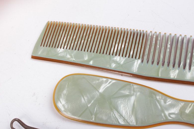 Pearled Aqwalite Vanity Set