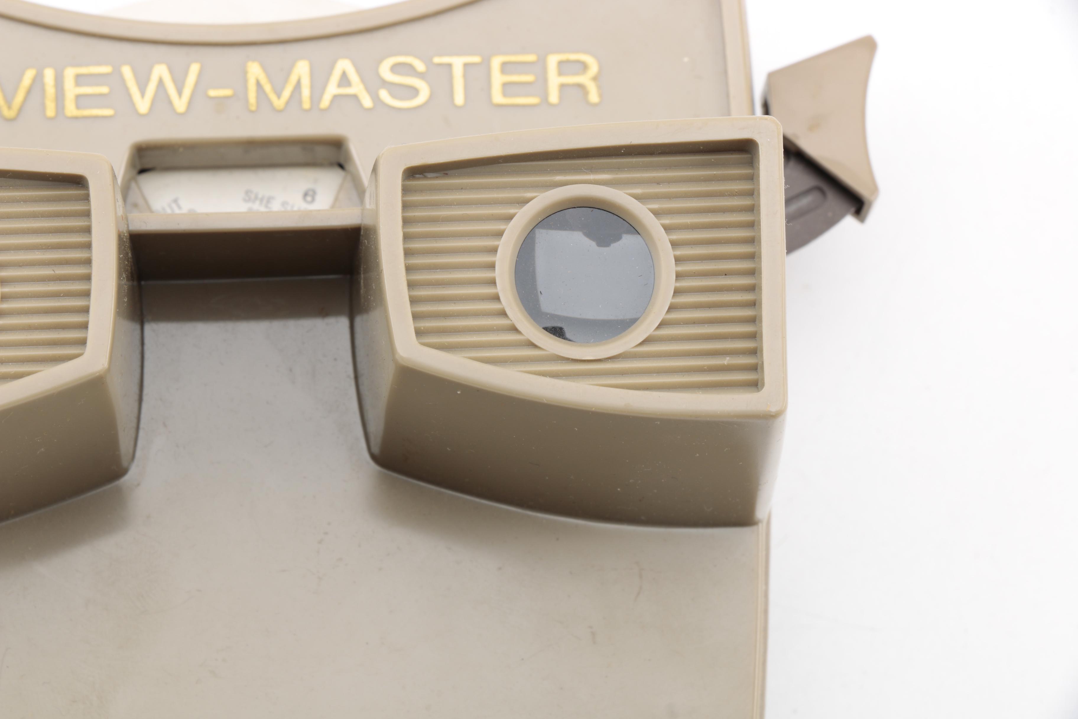 Vintage GAF View-Master with Slides