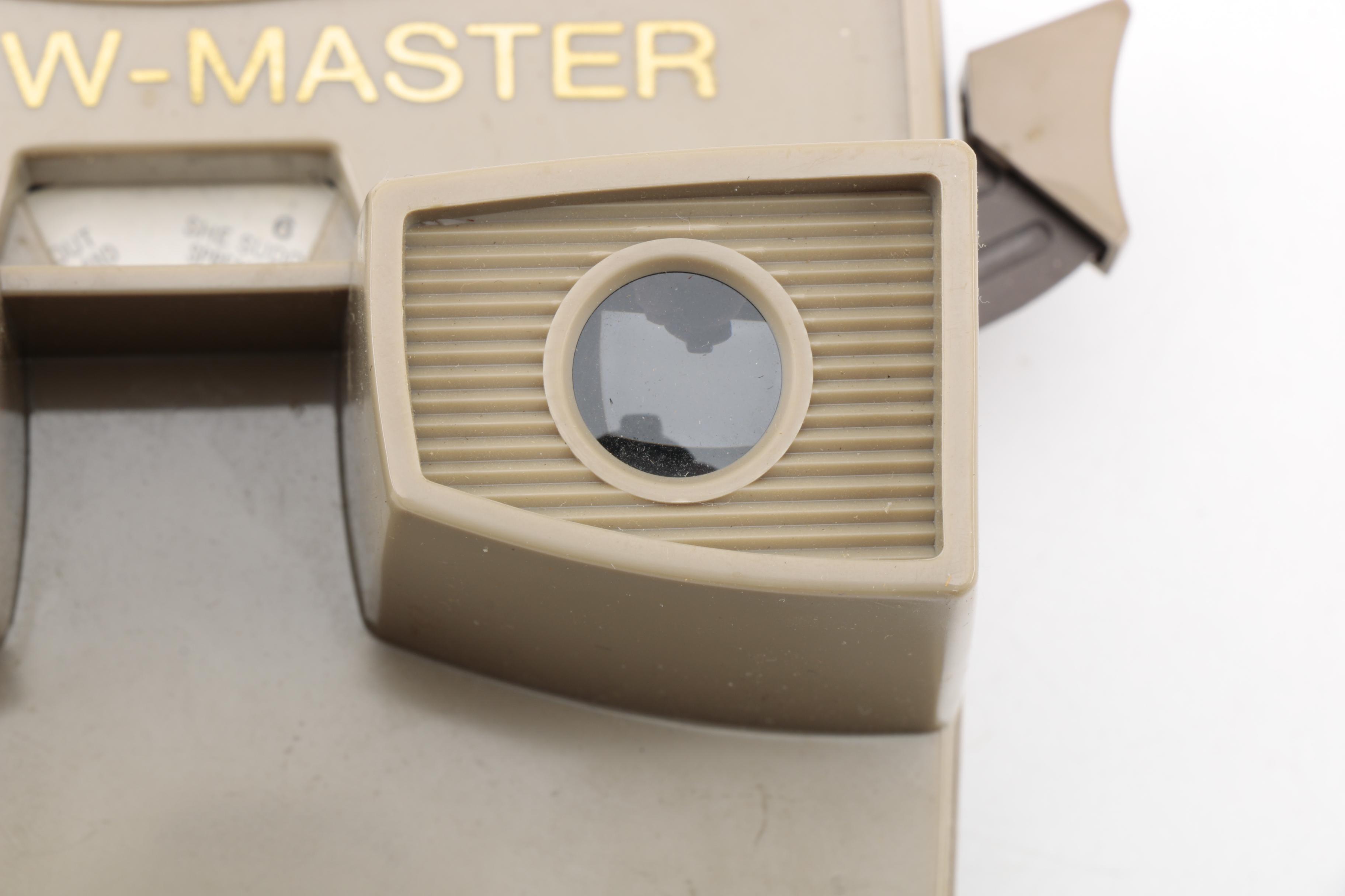 Vintage GAF View-Master with Slides