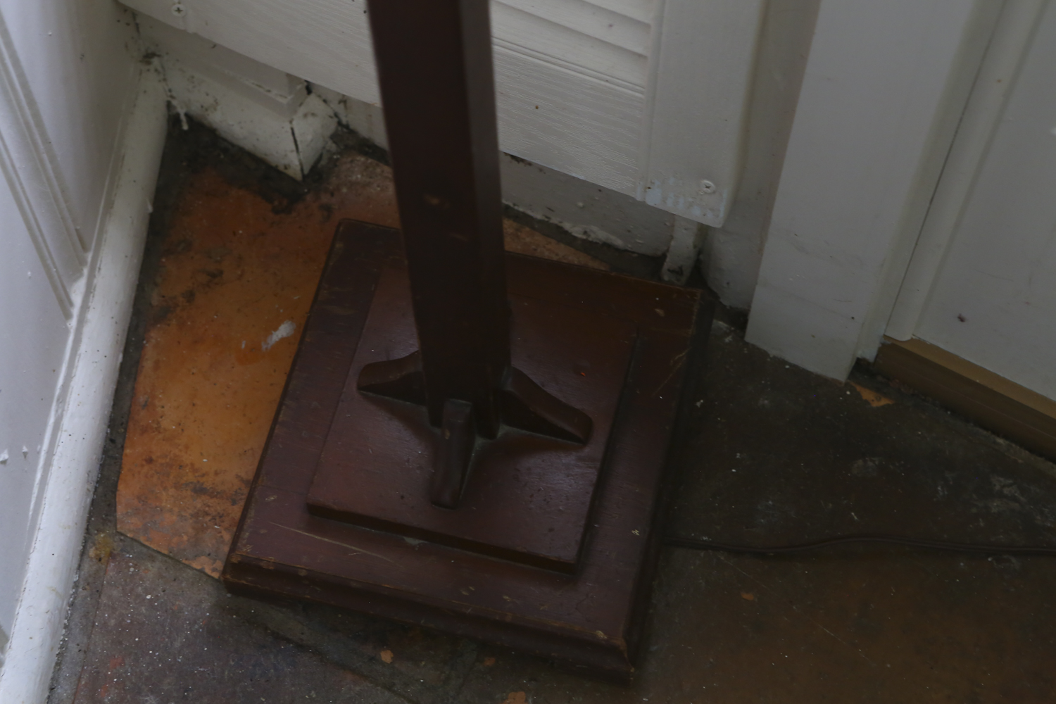 Vintage Wooden Lantern Floor Lamp