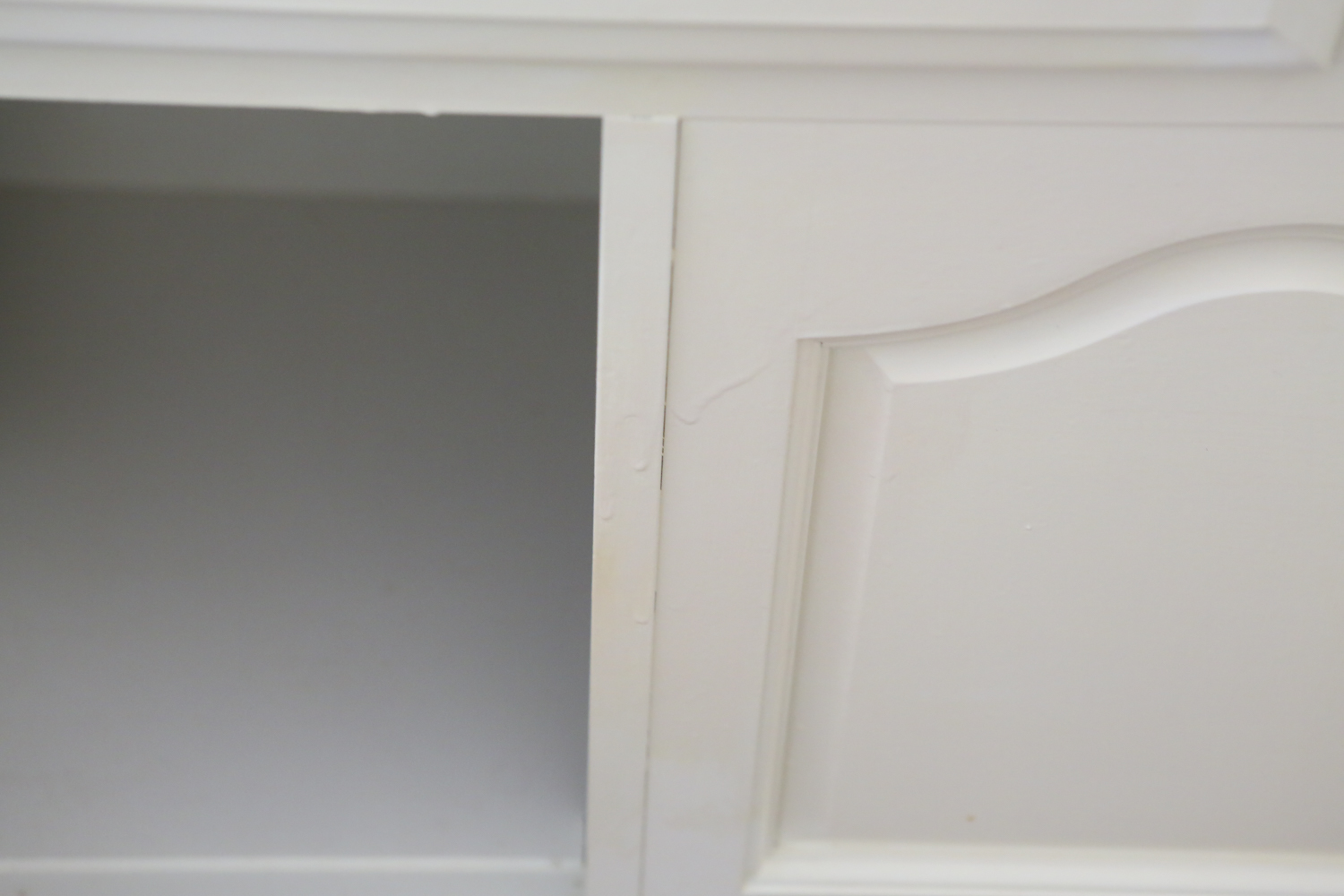 Vintage Country French-Style Kitchen Hutch