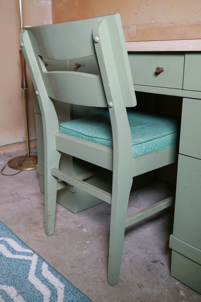 Mid Century Modern "Distinctive Furniture" Green Desk & Chair by Stanley