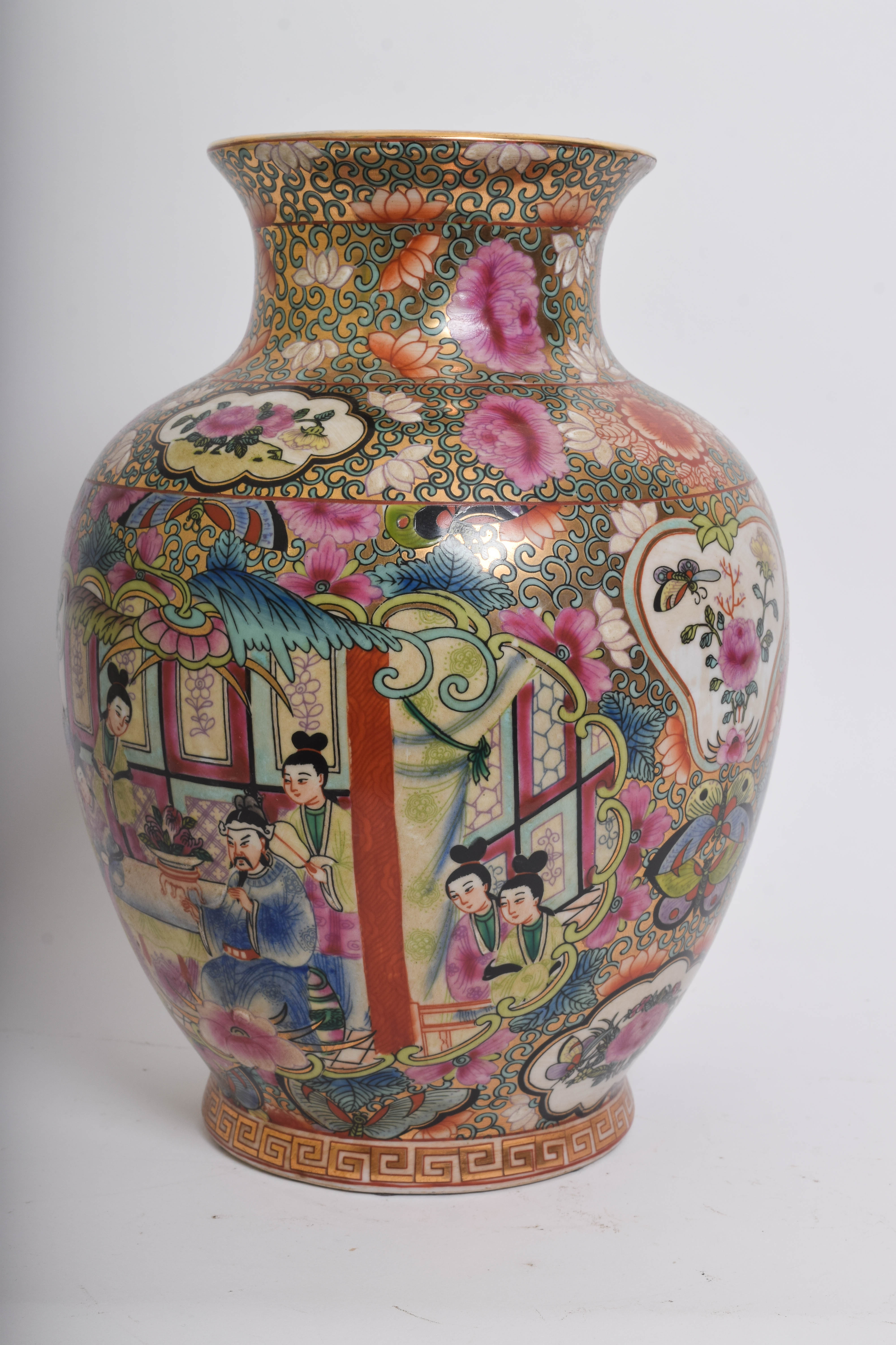 Pair of Vintage Chinese Decorative Items