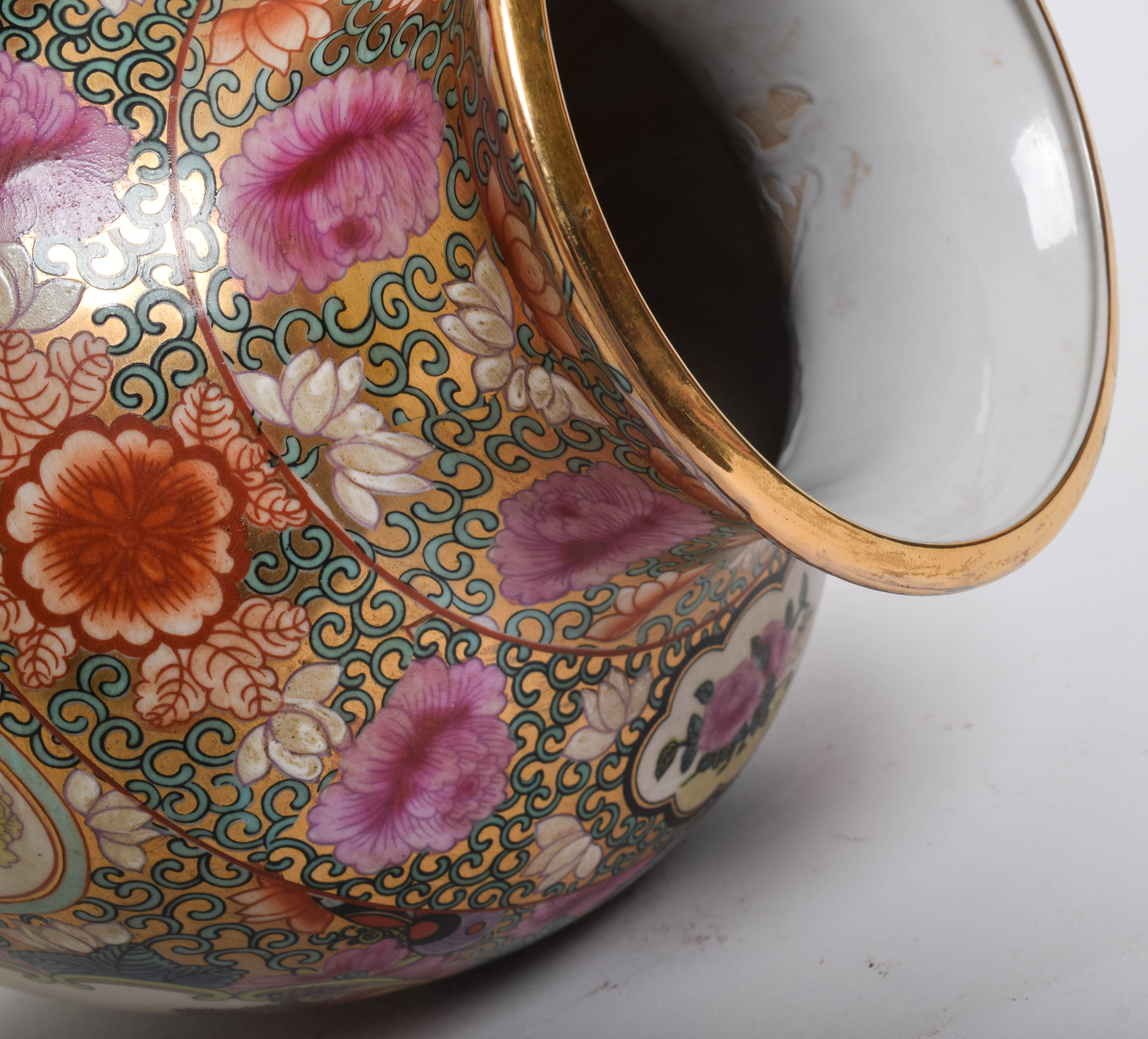 Pair of Vintage Chinese Decorative Items