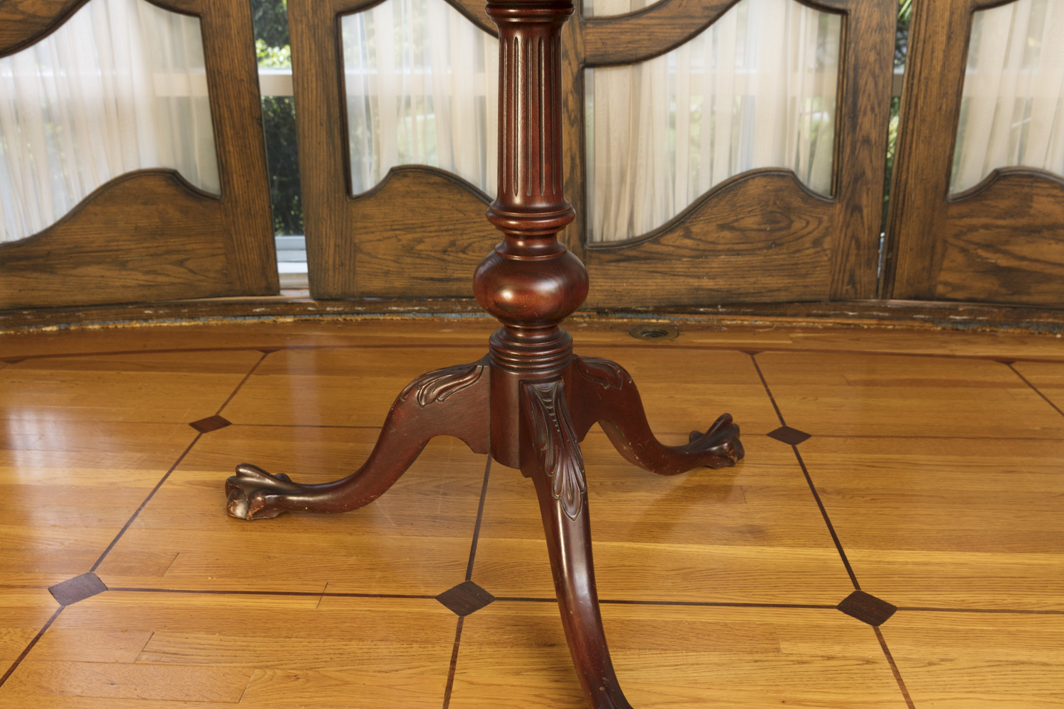 Vintage Pie Crust Side Table