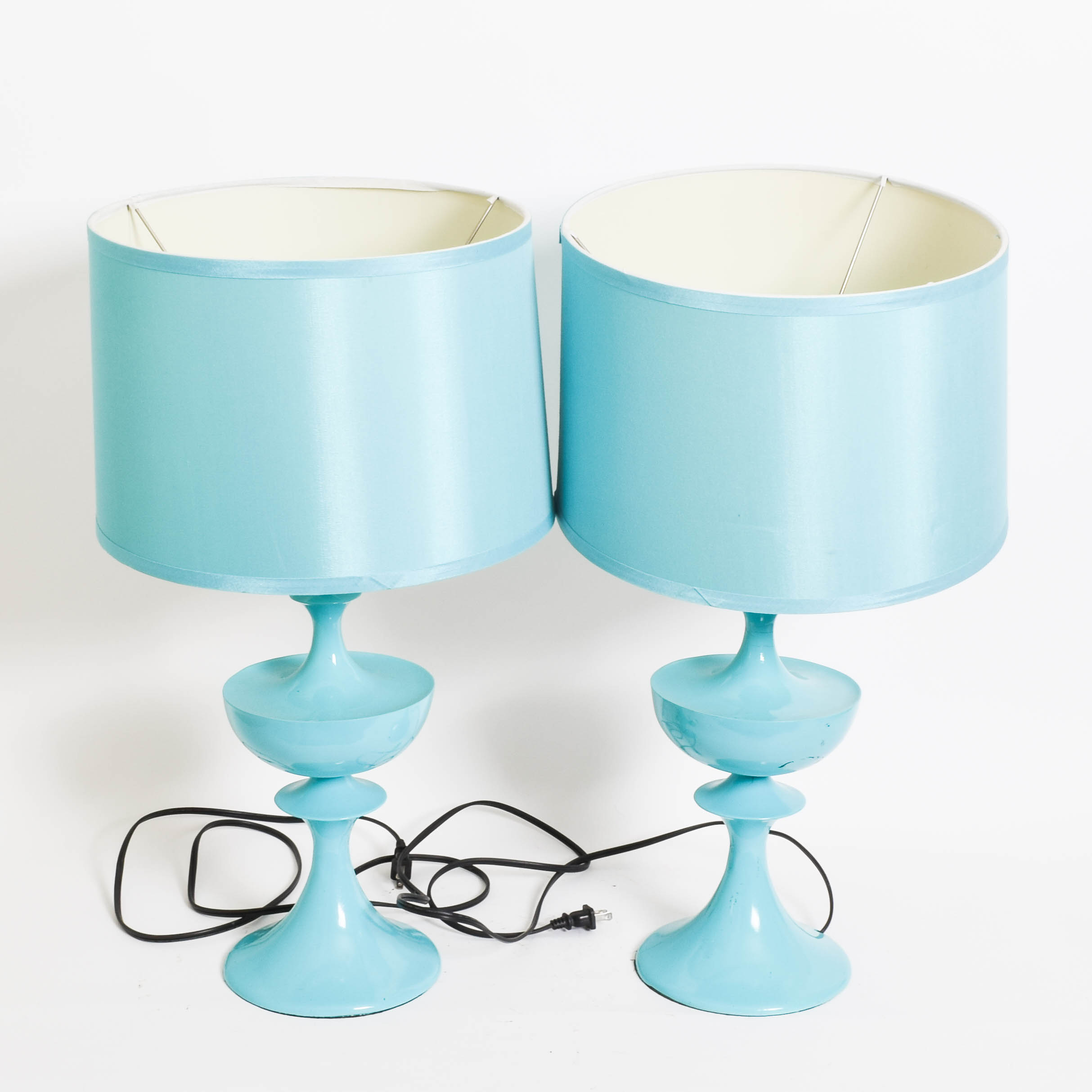 Pair of Robins Egg Blue Lacquered Table Lamps after Jonathan Adler