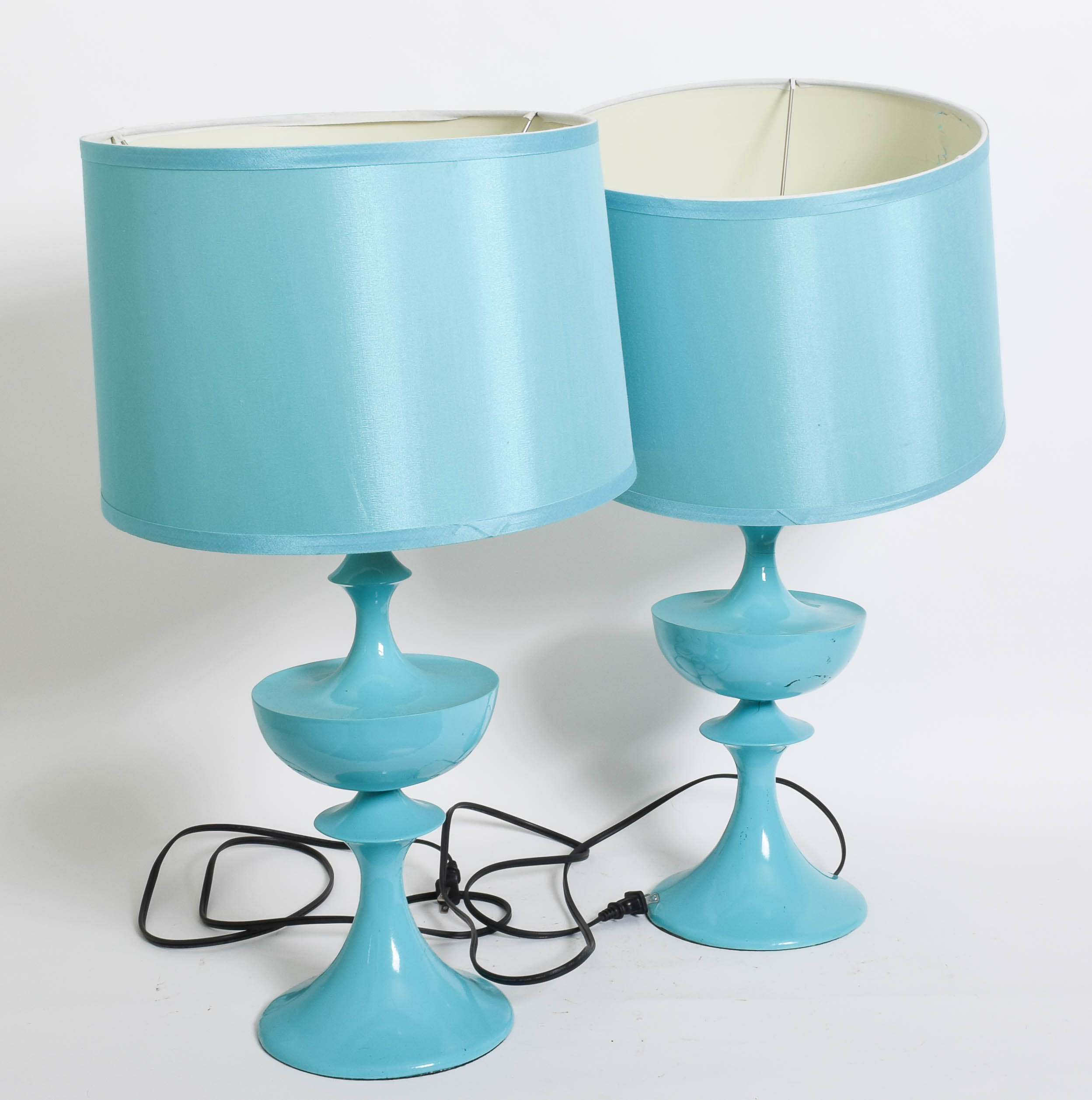Pair of Robins Egg Blue Lacquered Table Lamps after Jonathan Adler