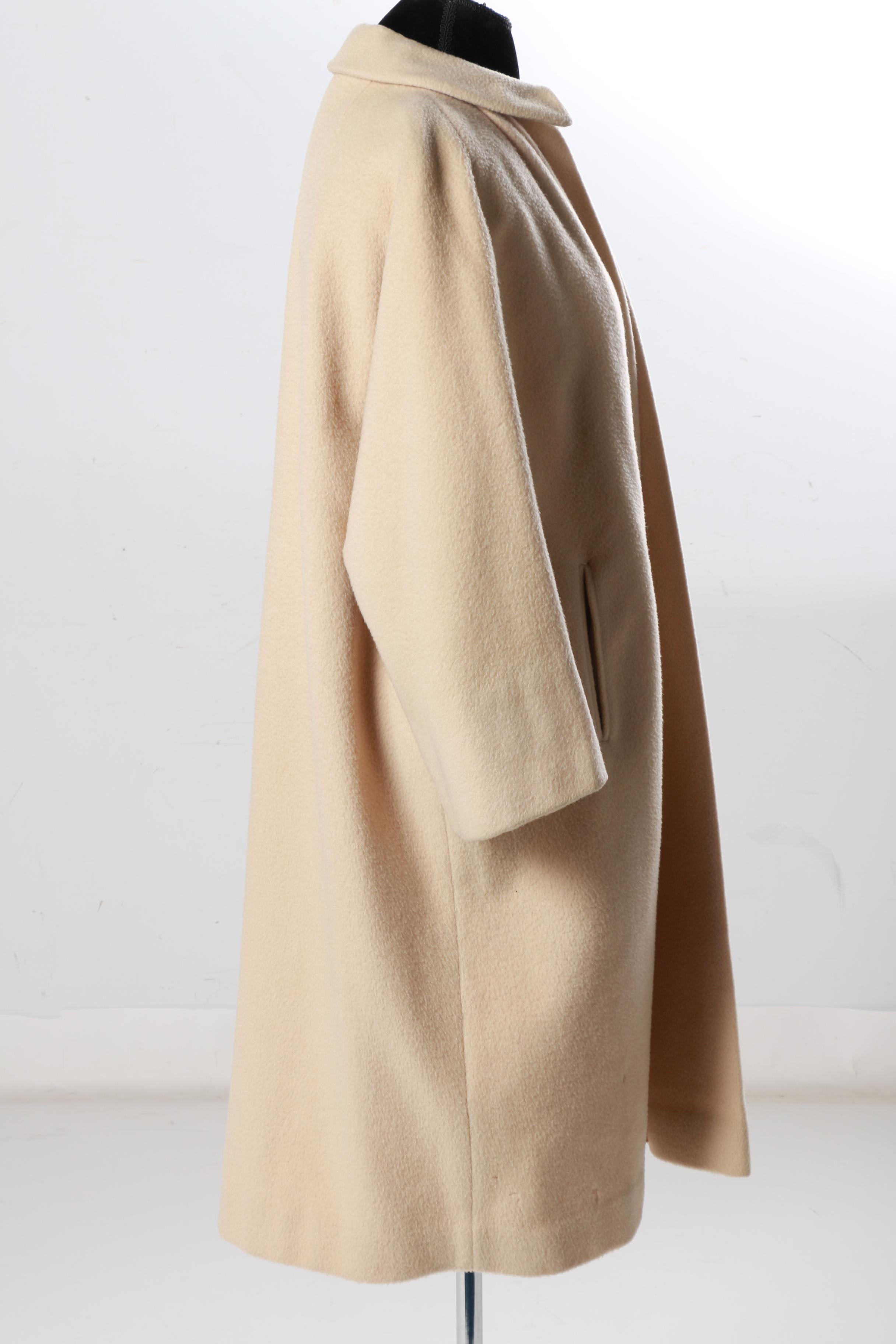 Women's Circa 1950s Vintage L.S. Ayres Car Coat