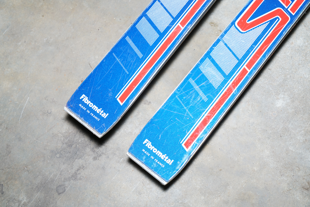 Rossignol Equipe SM Skis with Poles