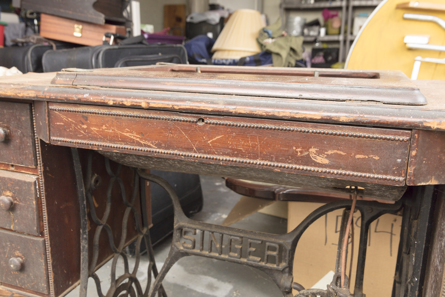 Antique Singer Treadle Sewing Machine