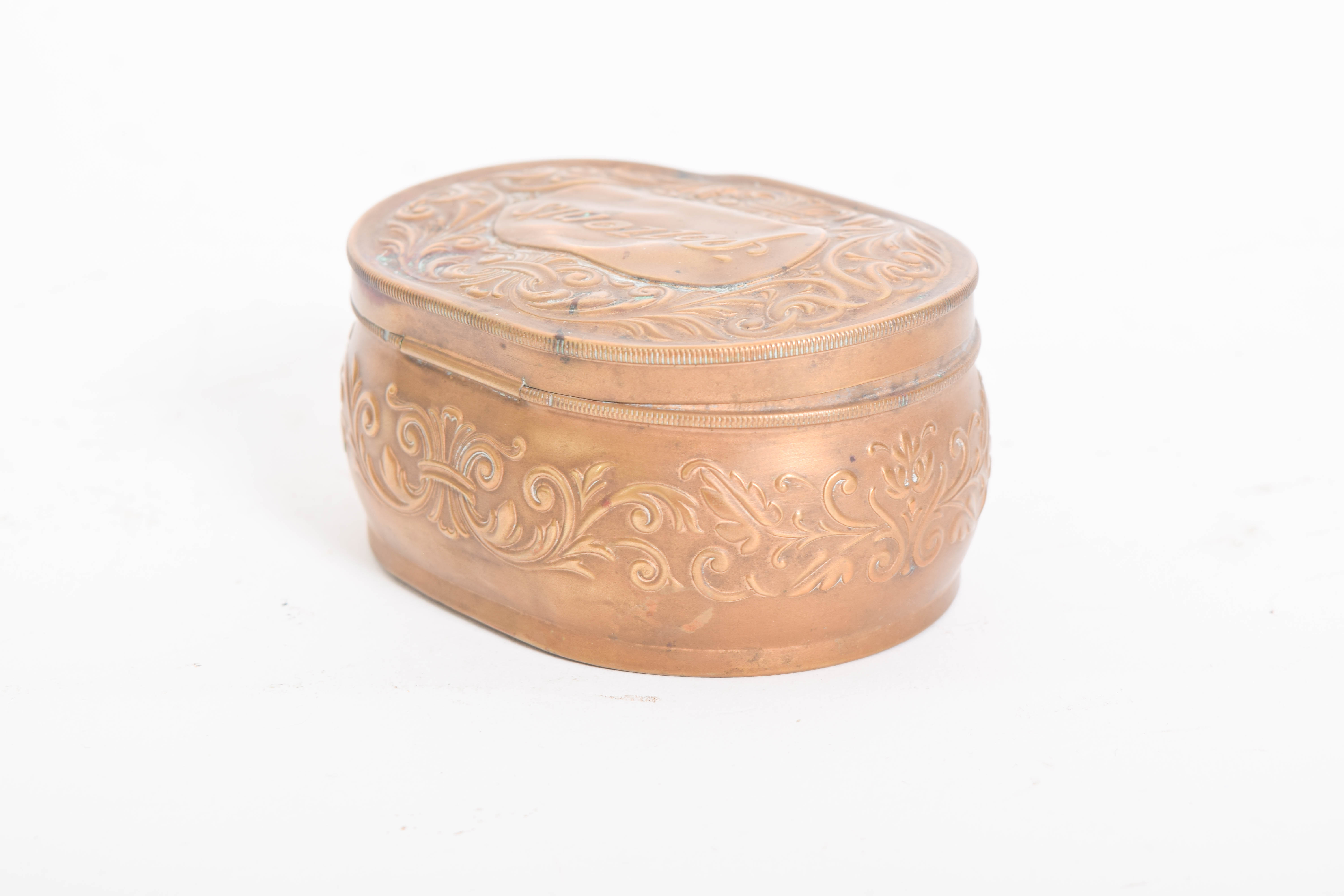 Assortment of Vintage Metal Decorative Items