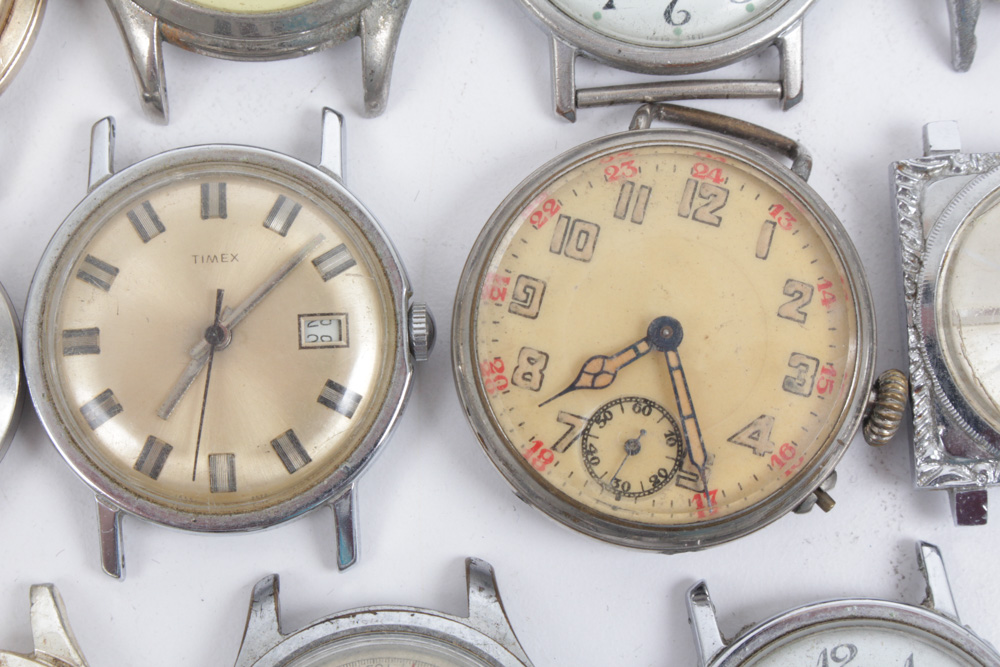 Vintage Watch Faces Featuring Bulova and Gruen