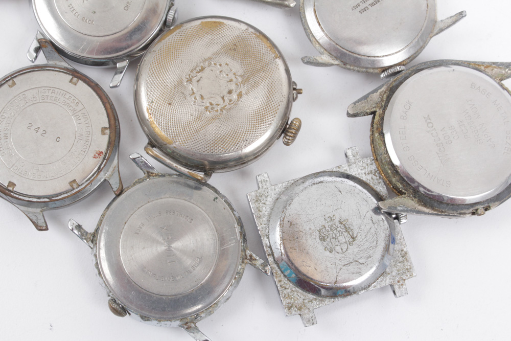 Vintage Watch Faces Featuring Bulova and Gruen