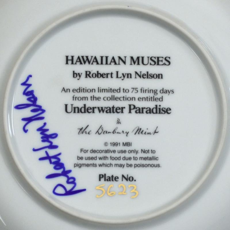 Robert Lyn Nelson Limited Edition Collectible Plate "Hawaiian Muses"