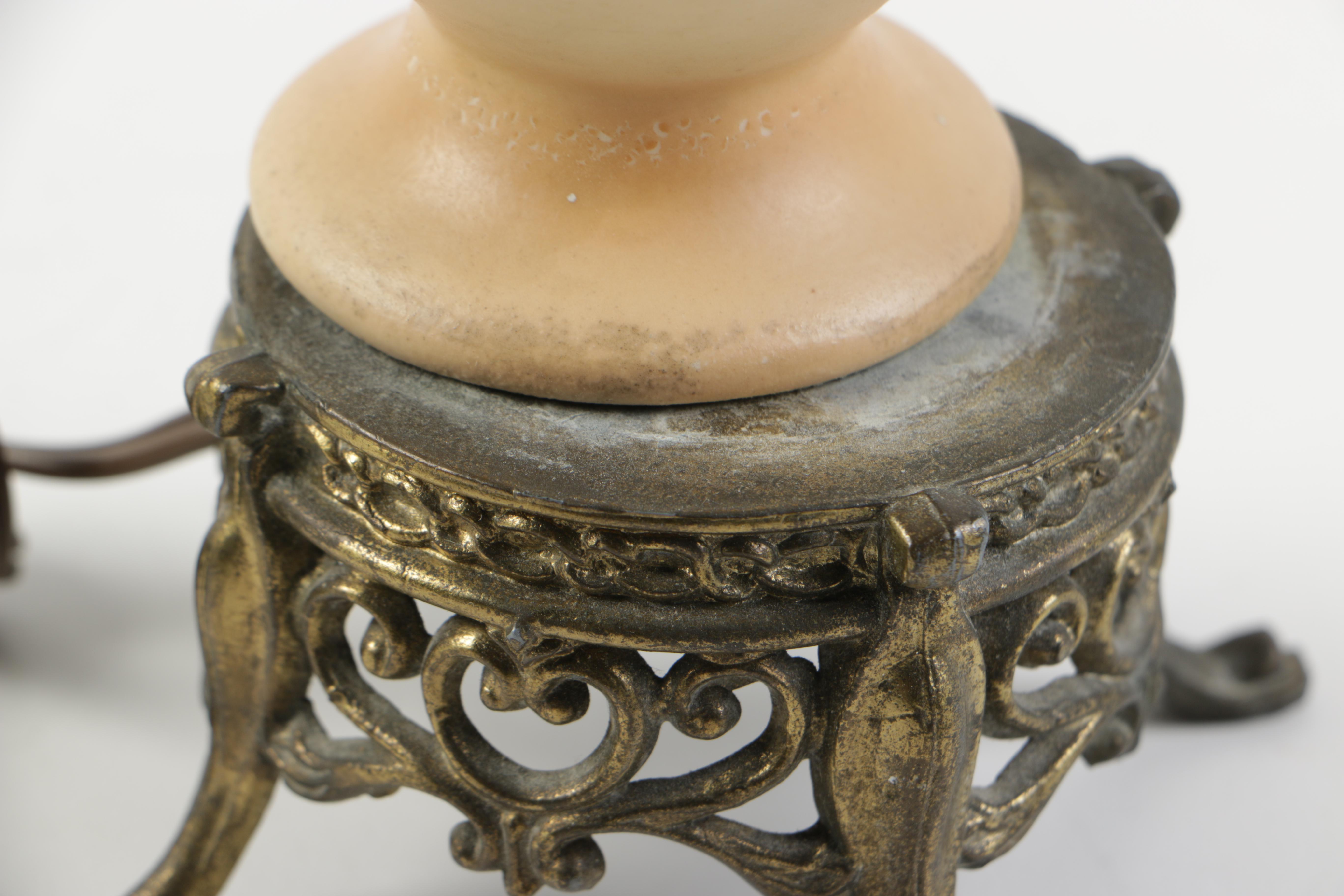 Vintage Ceramic and Metal Floral Table Lamp