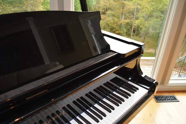K. Kawai Ebony Grand Piano and Bench