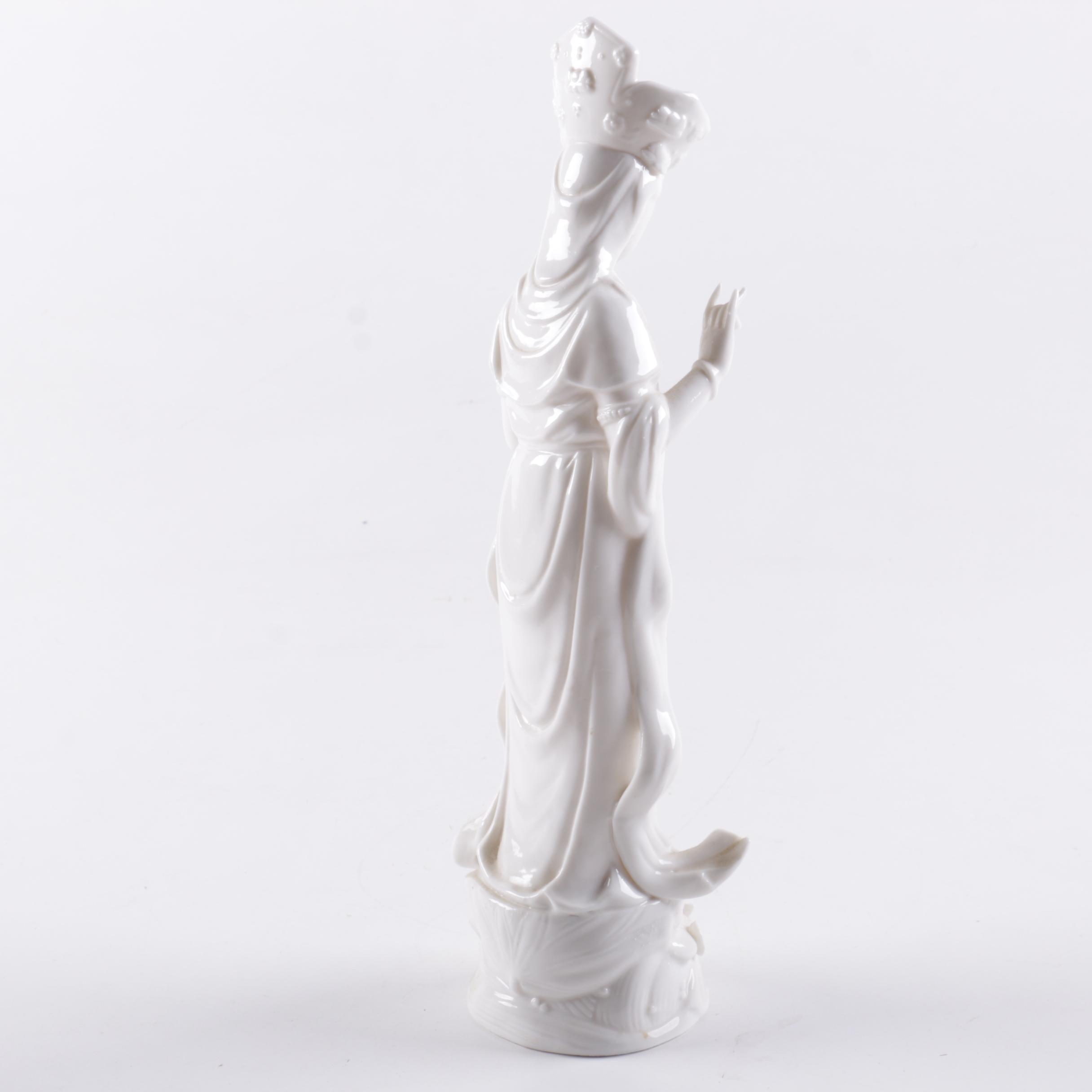 Selection of Chinese Inspired Decor