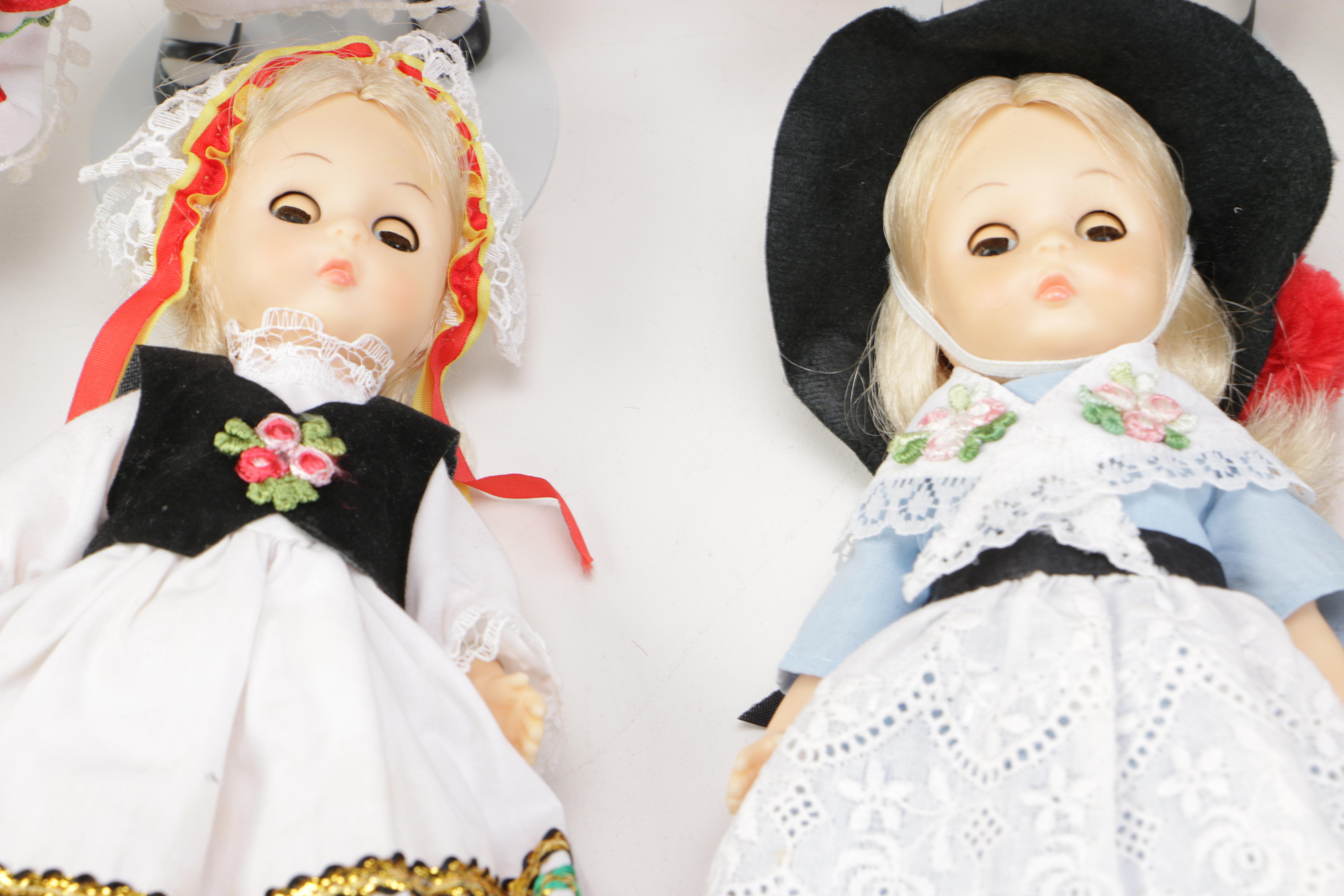 Danbury Mint Dolls of the World