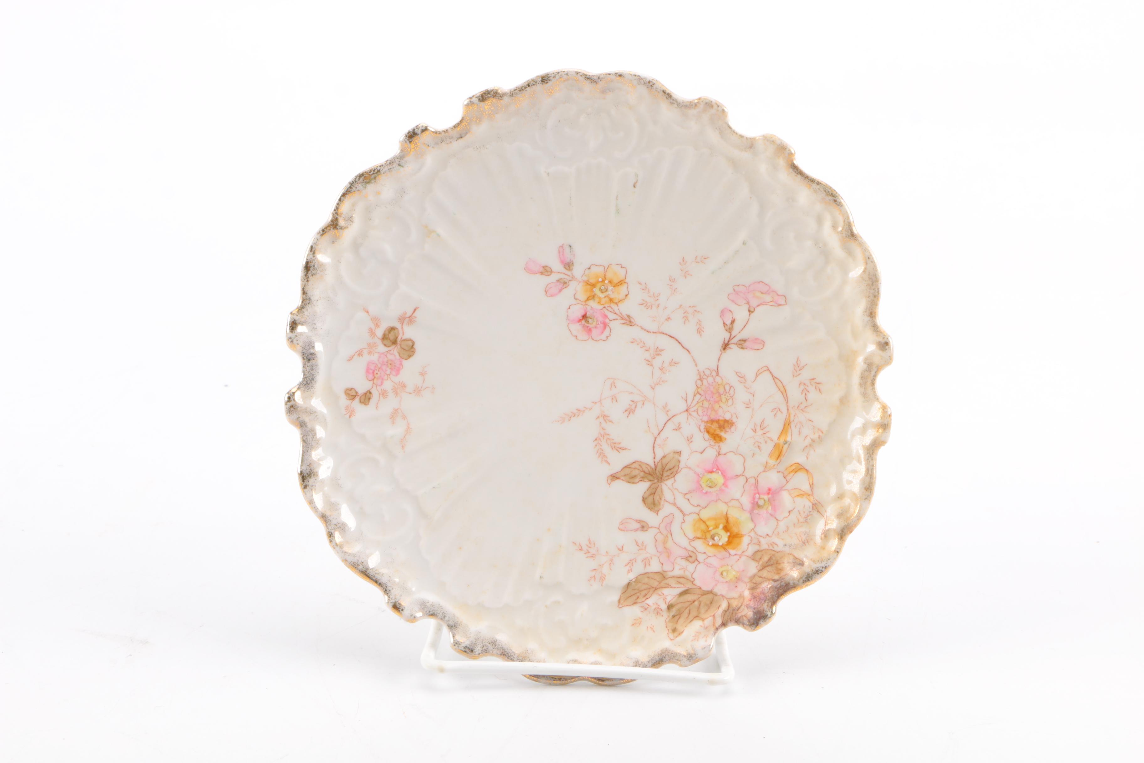 Decorative Porcelain and China Plate Collection Featuring Wedgwood and Knowles