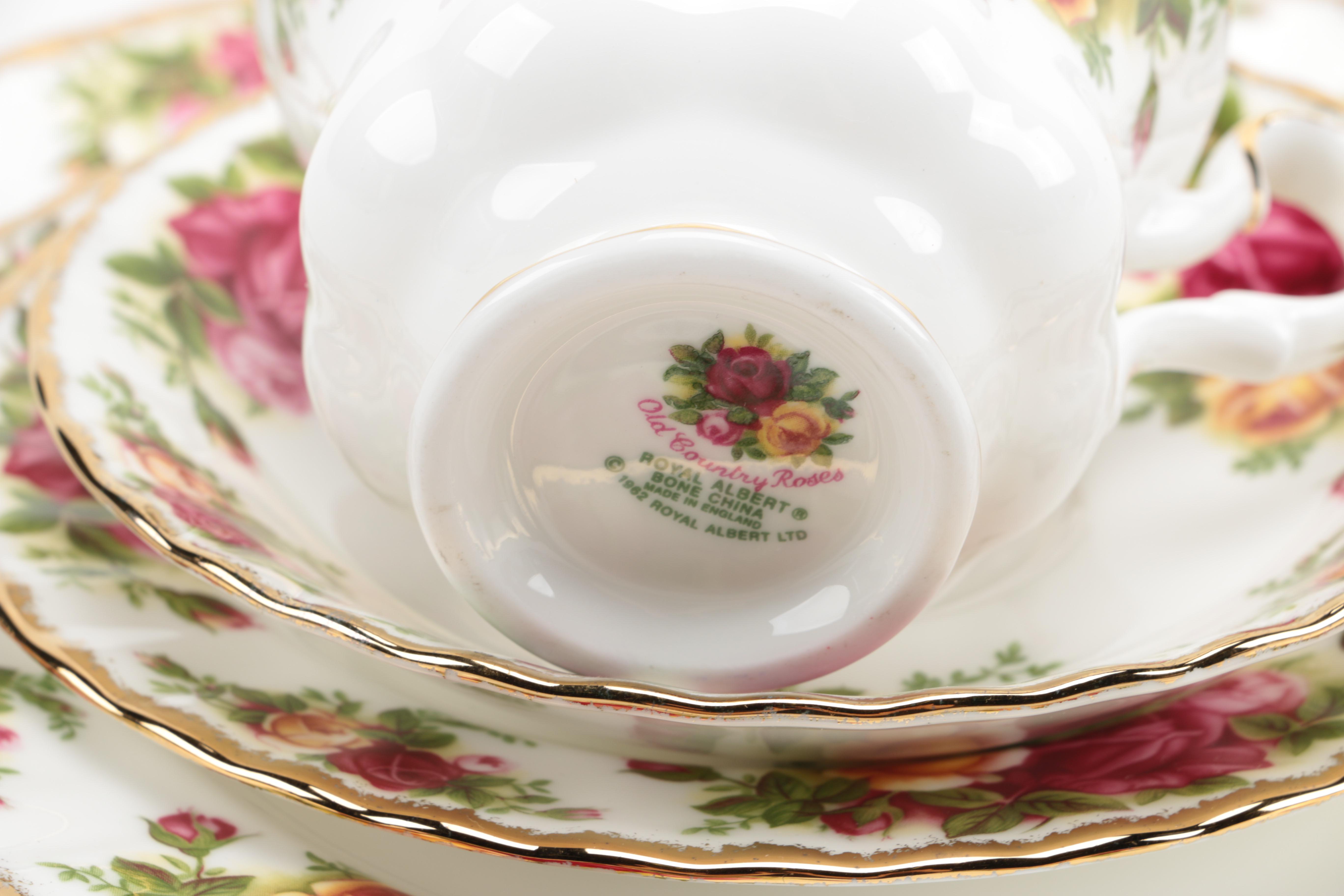 Set of Royal Albert China in the "Old Country Roses" Pattern