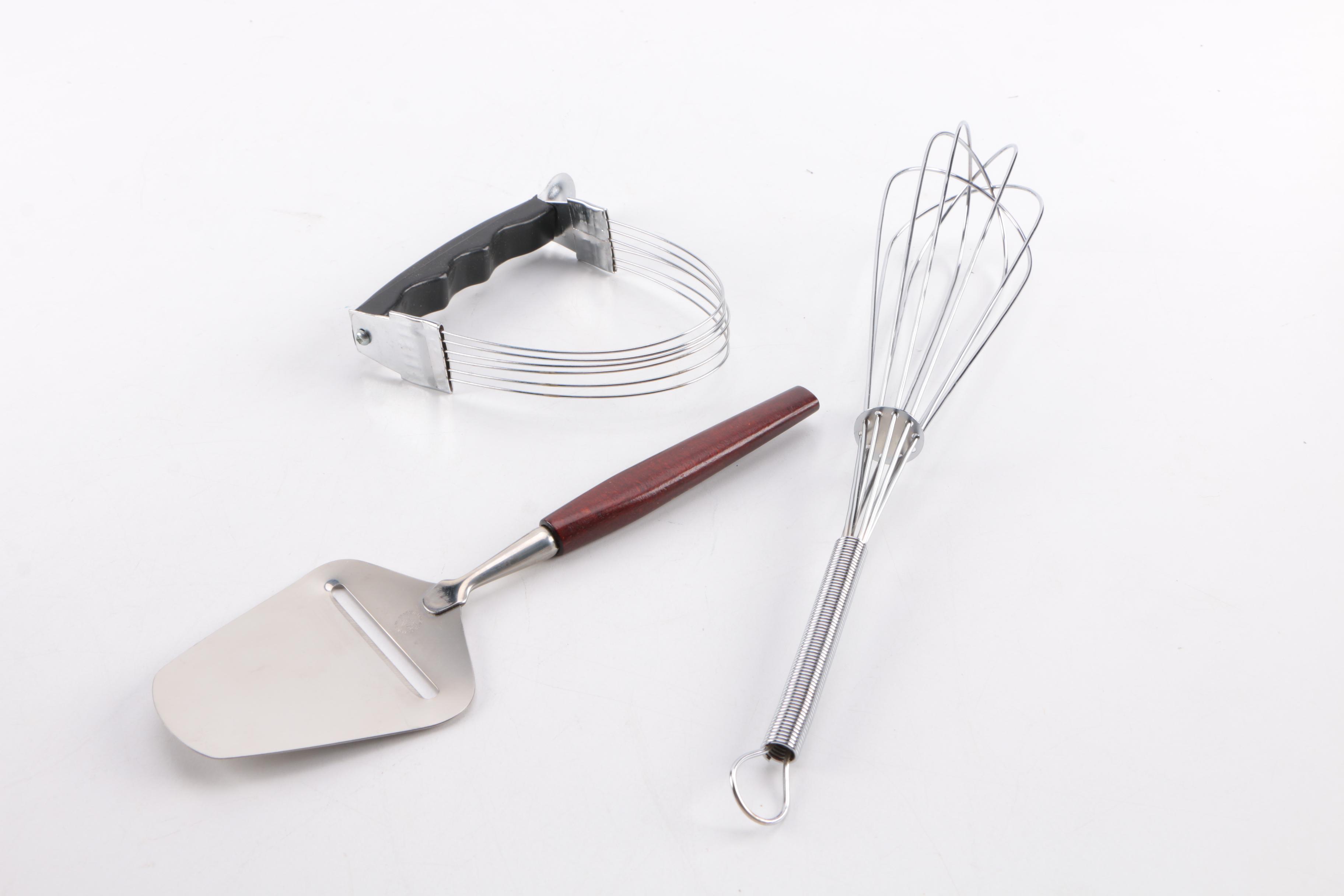 Marble Utensil Holder with Kitchen Utensils