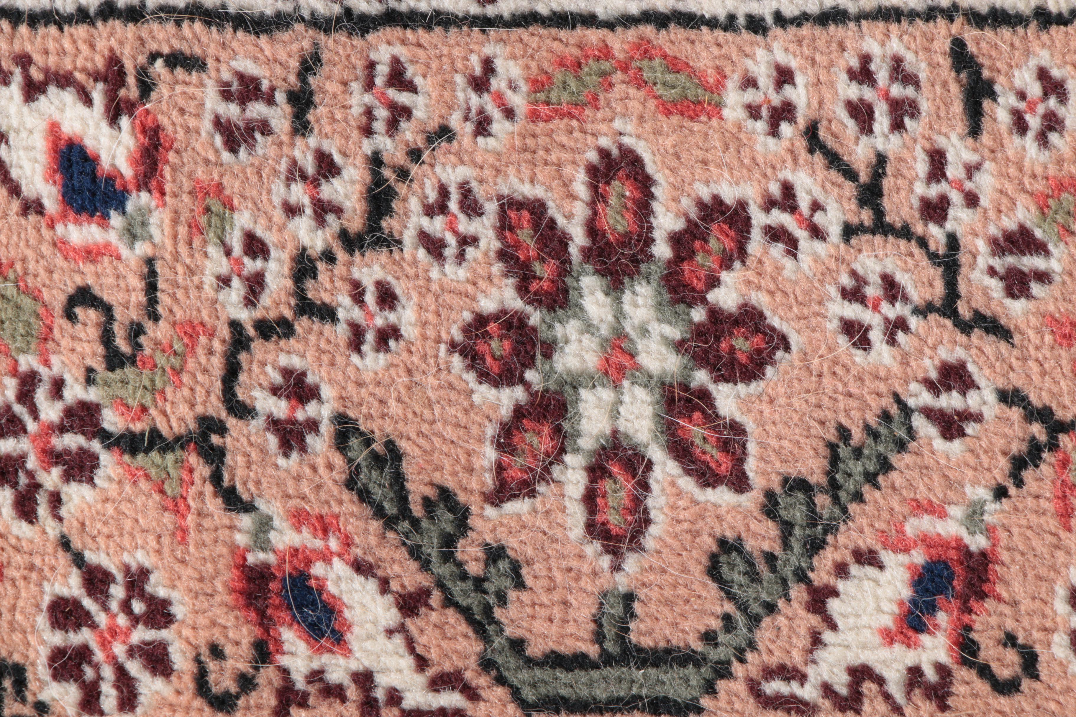 Hand-Knotted Bazaar 54 Turkish Kayseri Area Rug