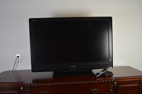 Sony Bravia LCD 40" Digital Television